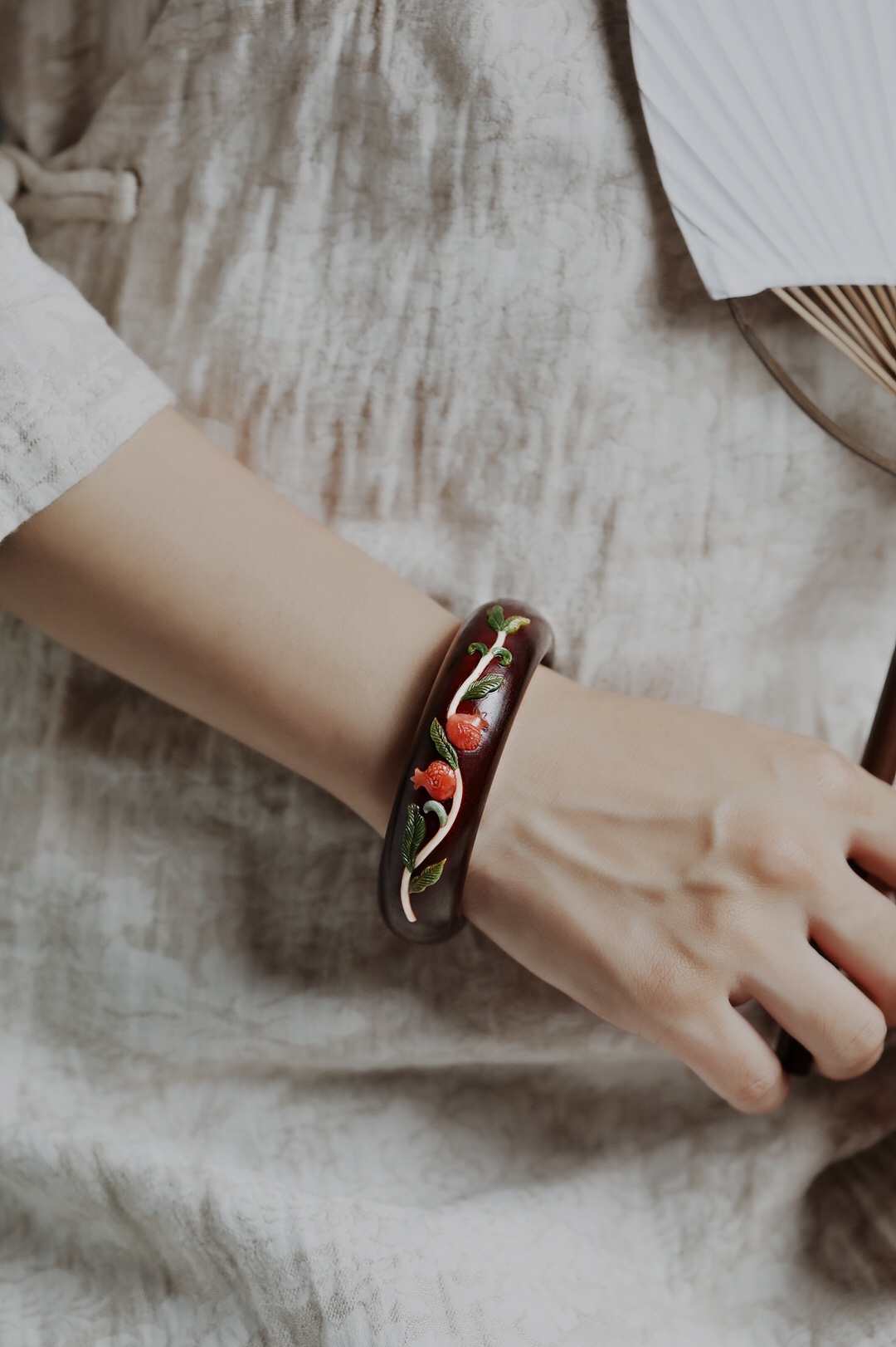 『紫檀嵌百宝 手镯』