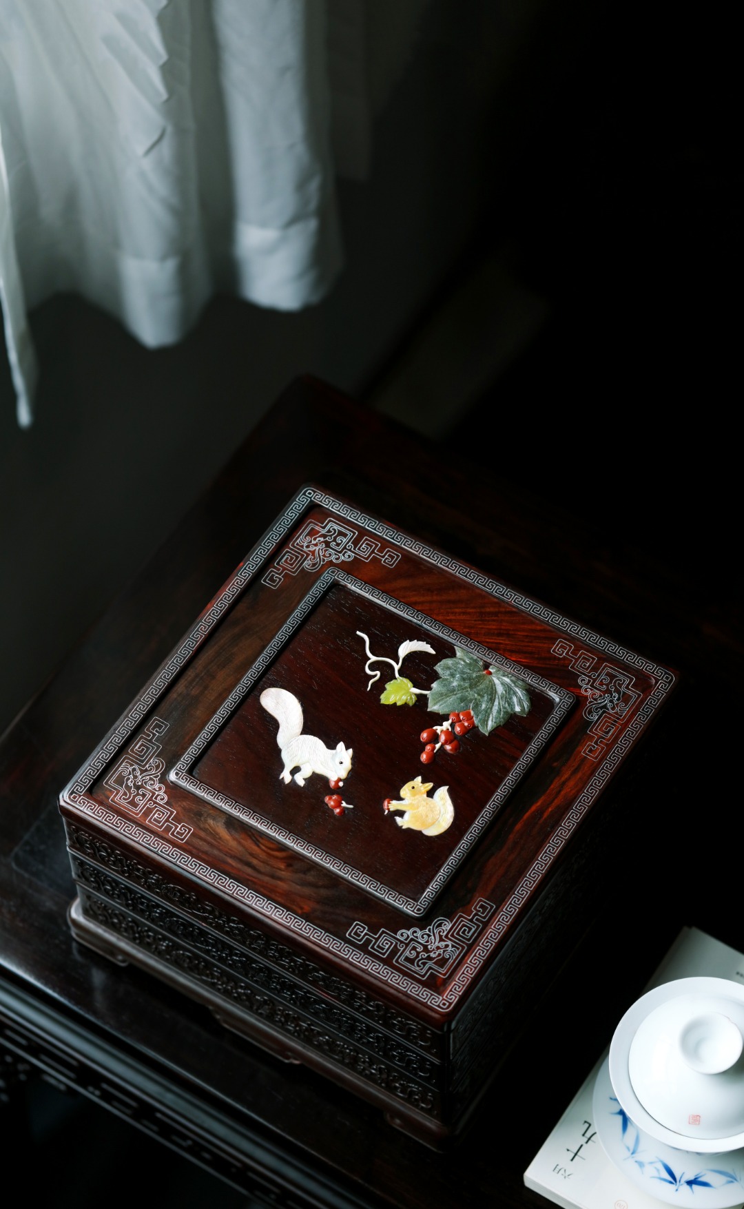 酸枝【硕果累累】茶盒