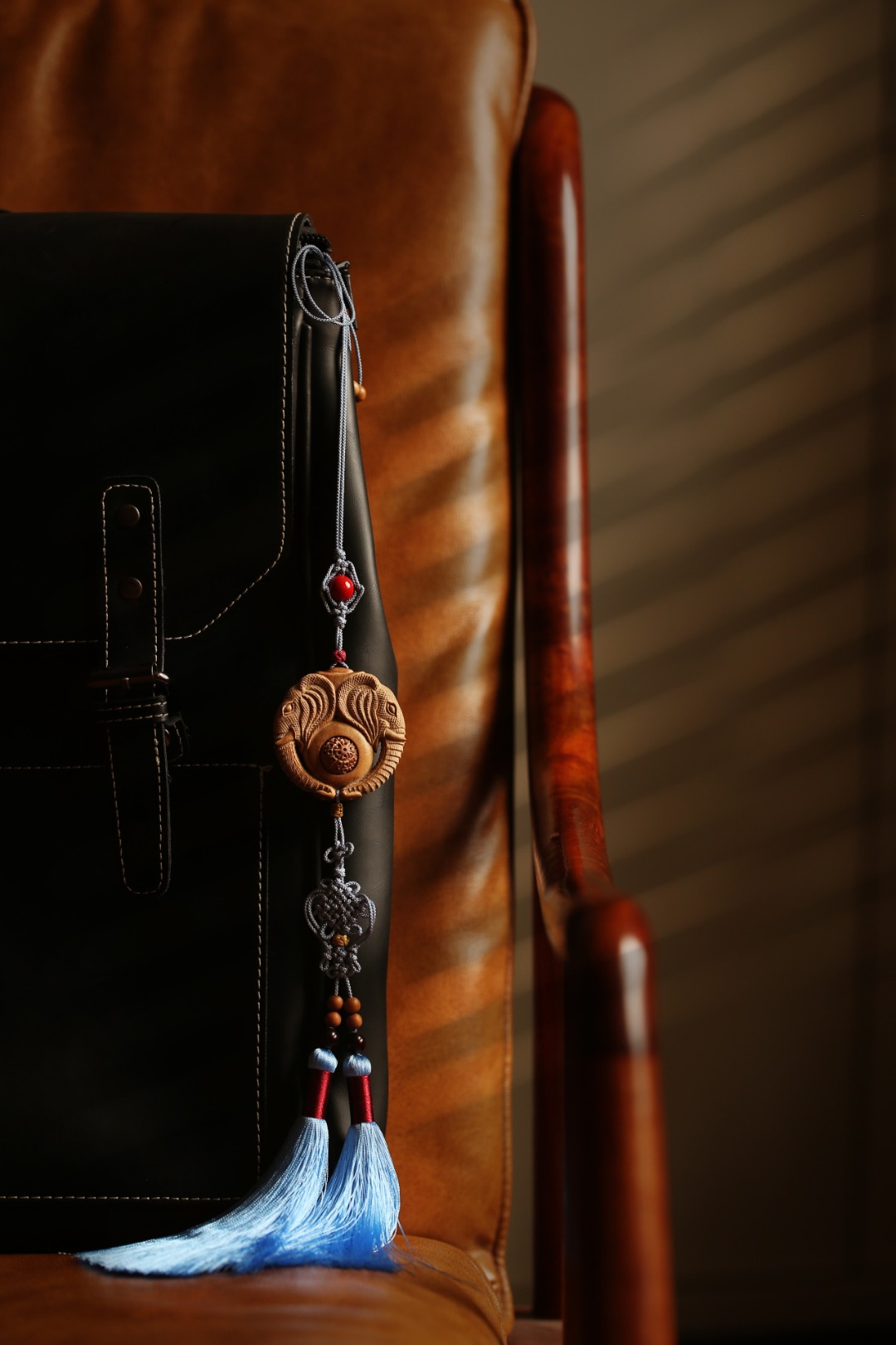 老山檀香【太平有象】挂件
