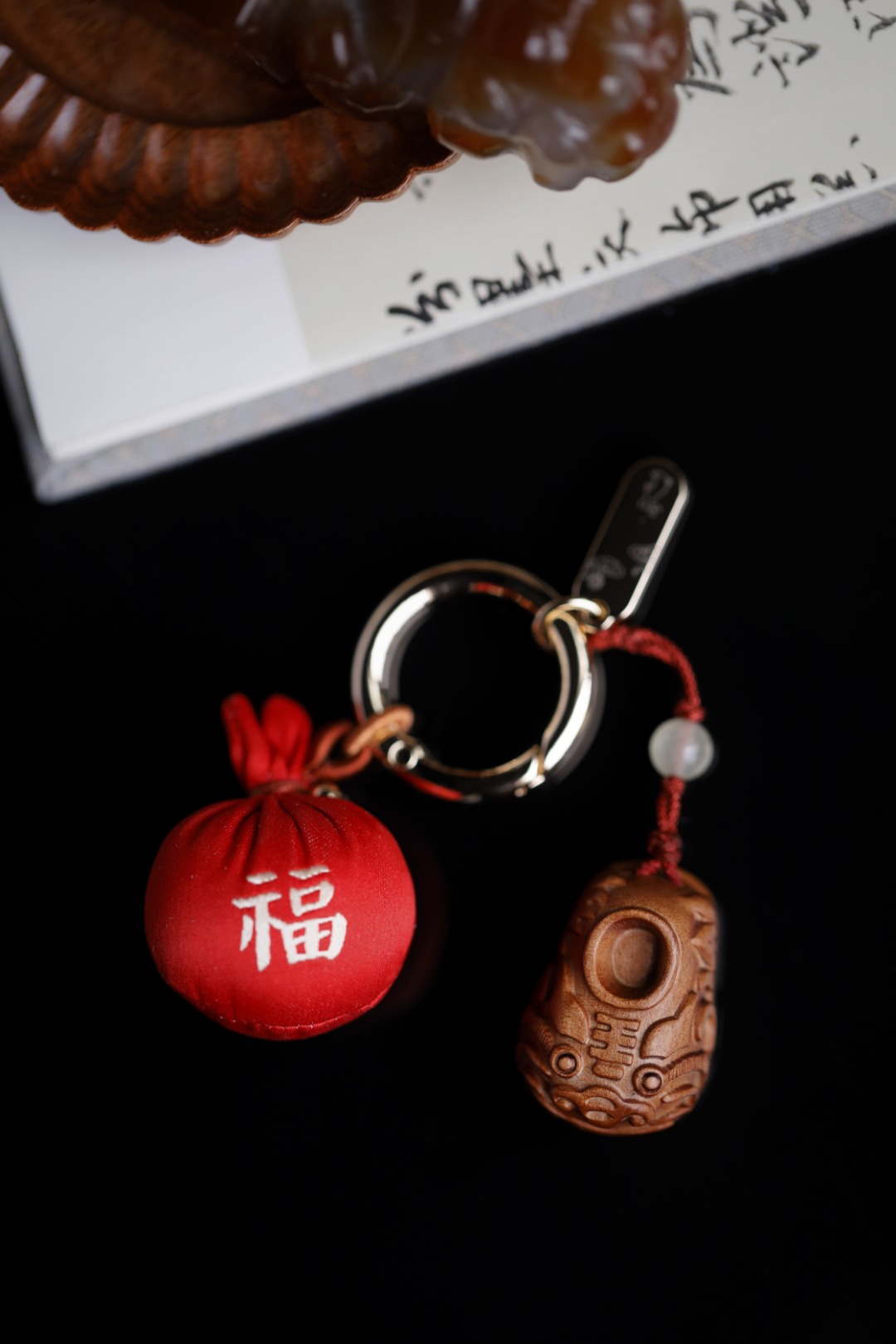 老山檀香【虎头鞋】福袋 钥匙扣
