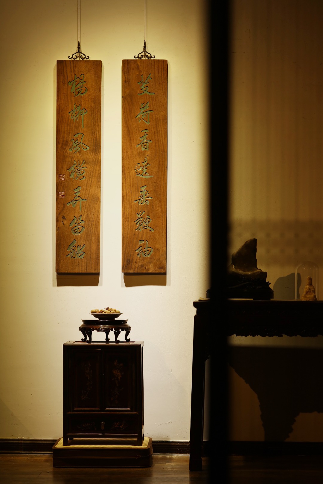 雅室清居｜楠木对联

