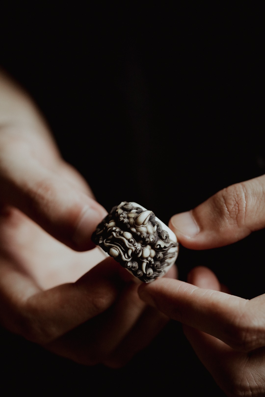 鹿角【唐狮】扳指
