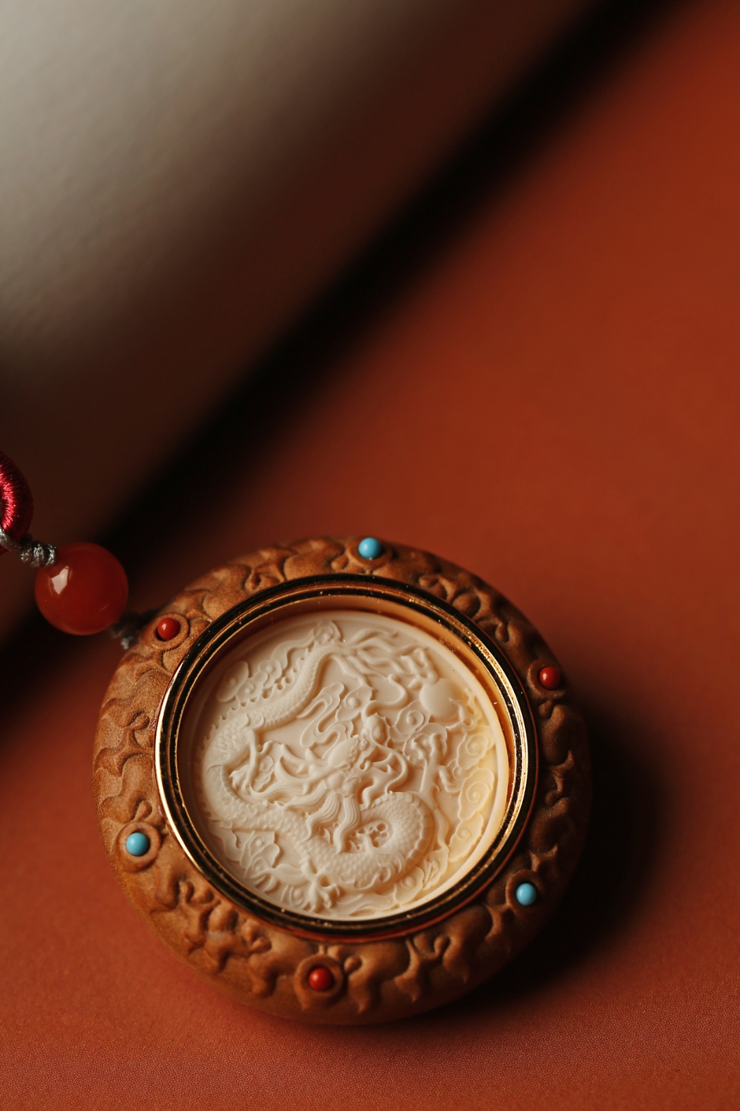 老山檀香【龙行天下 · 运转乾坤】
