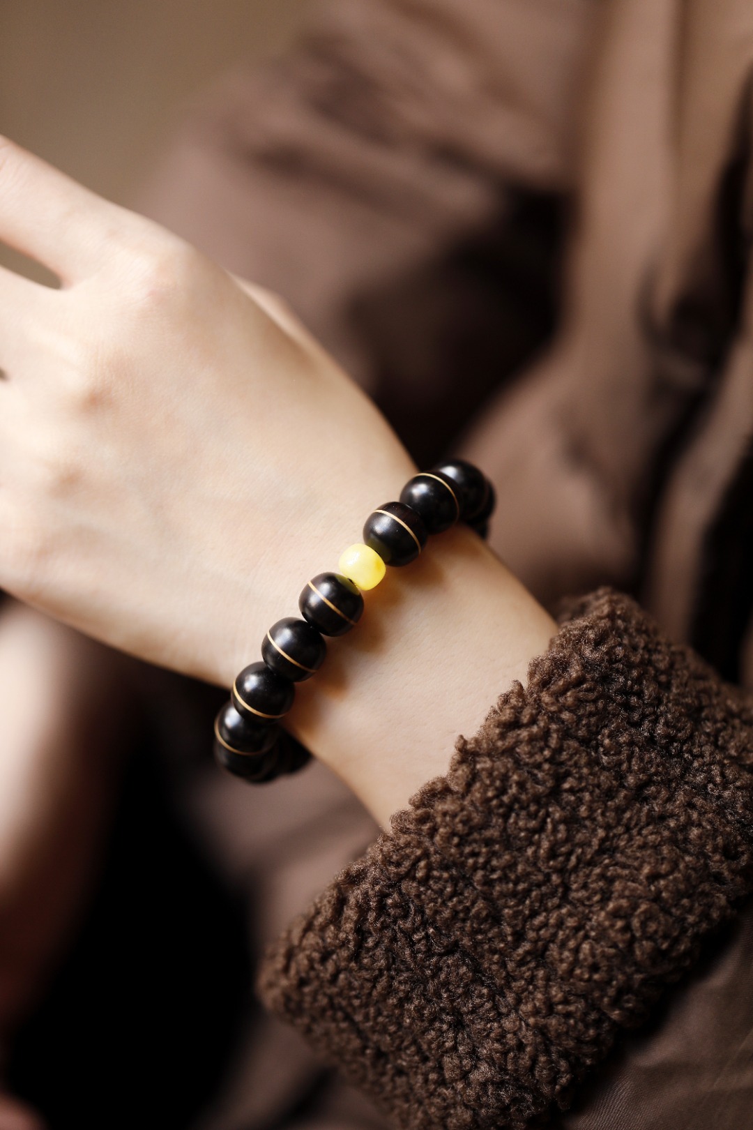 紫光檀嵌黄杨木【穆颜】
