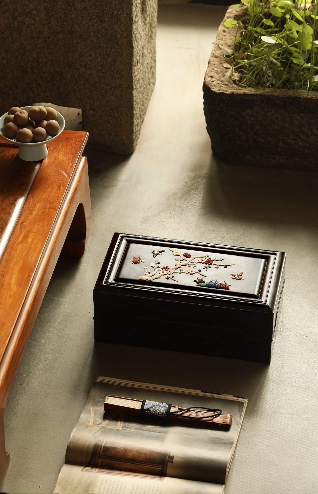 紫光檀【蝴蝶花香】机关首饰盒
