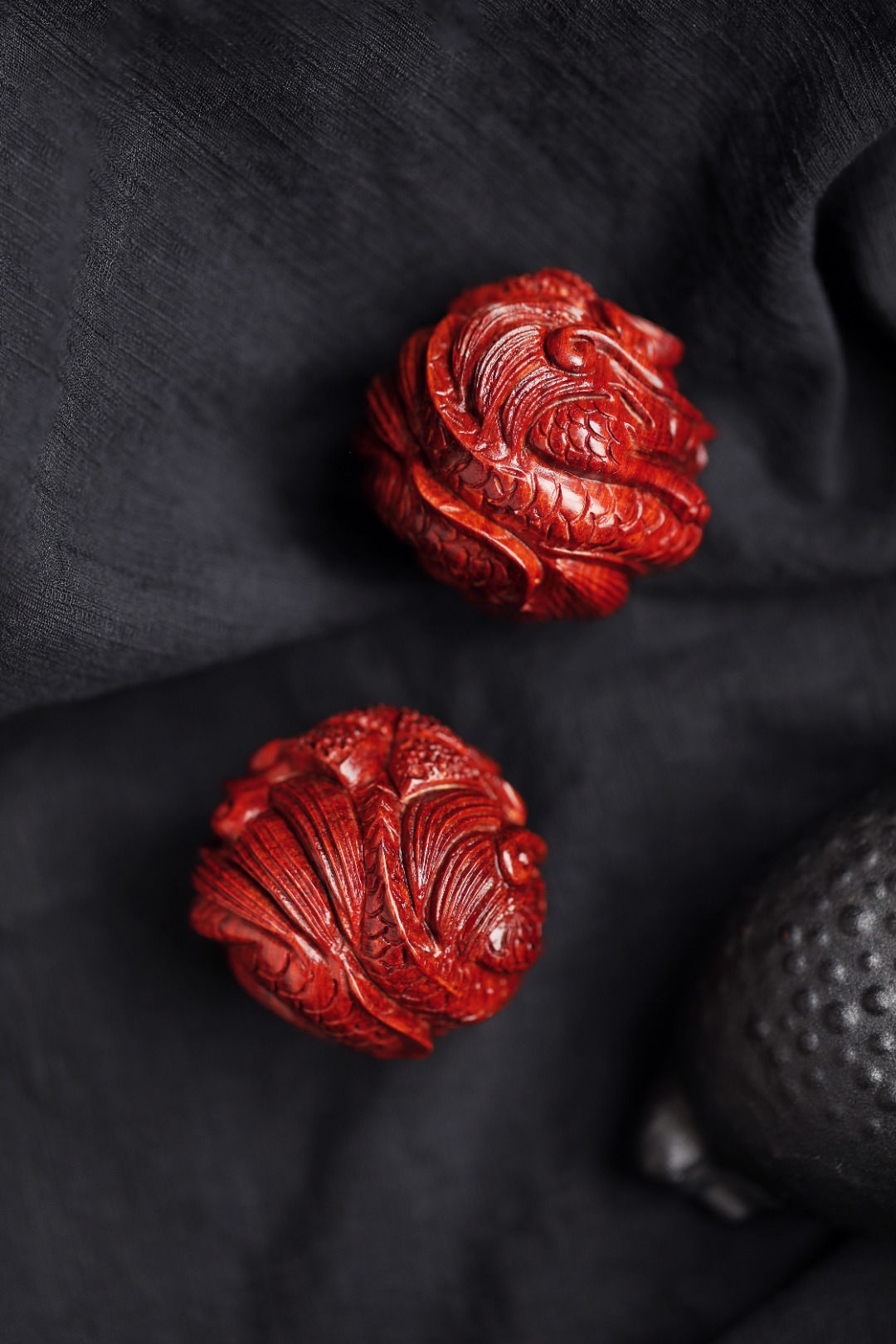 紫檀【祥龙】保健球 
