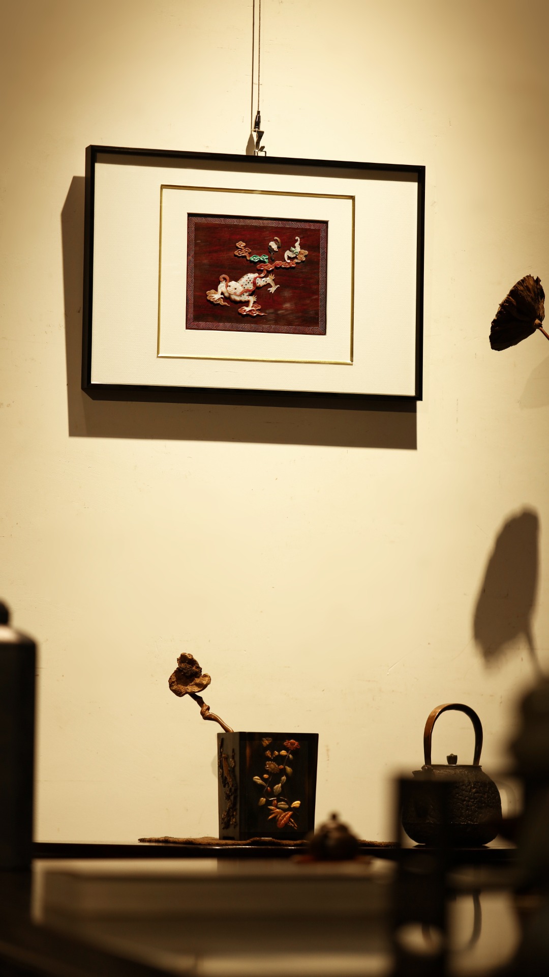 紫檀x百宝嵌 | 麒麟献福 挂屏
