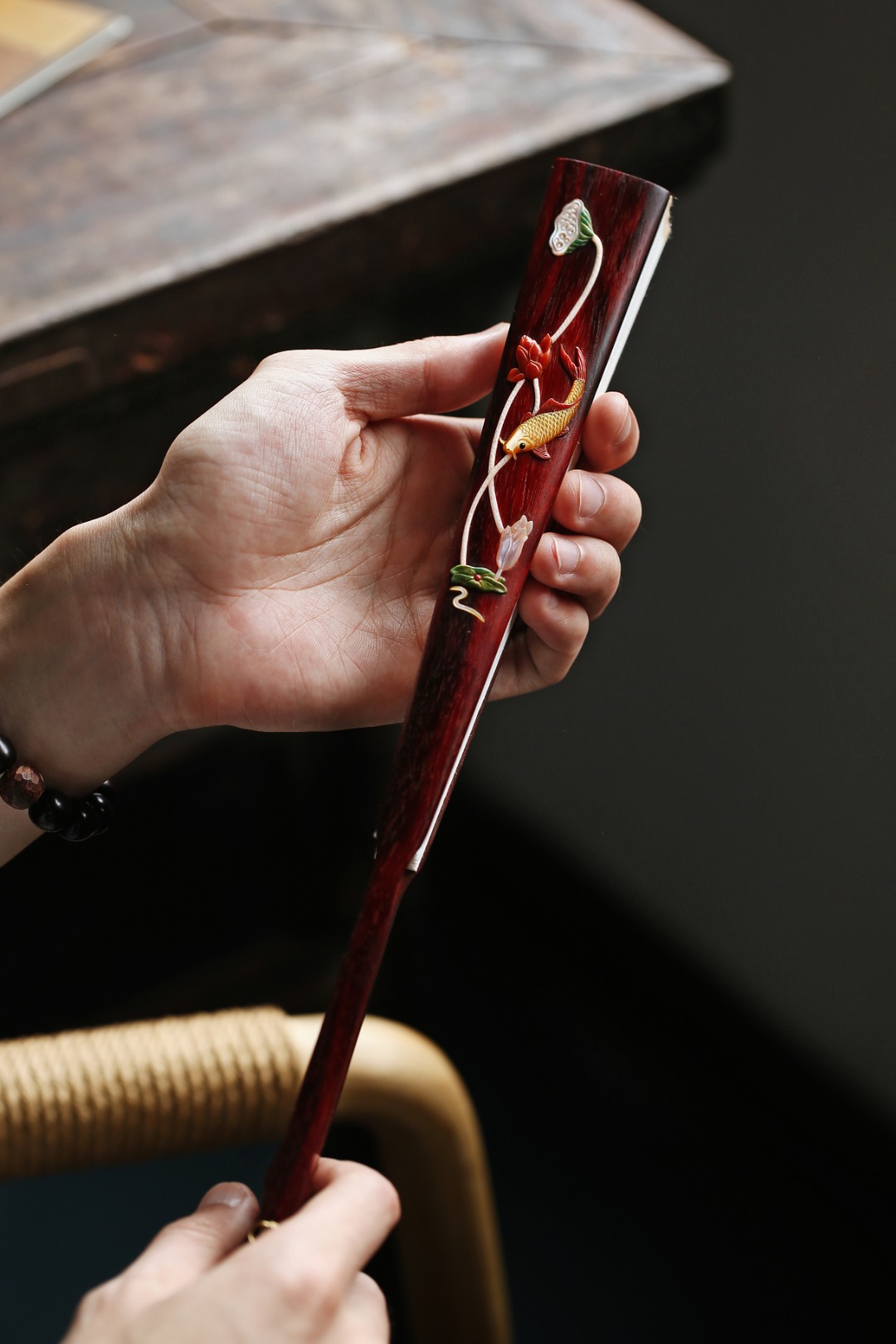 【连年有余】折扇
