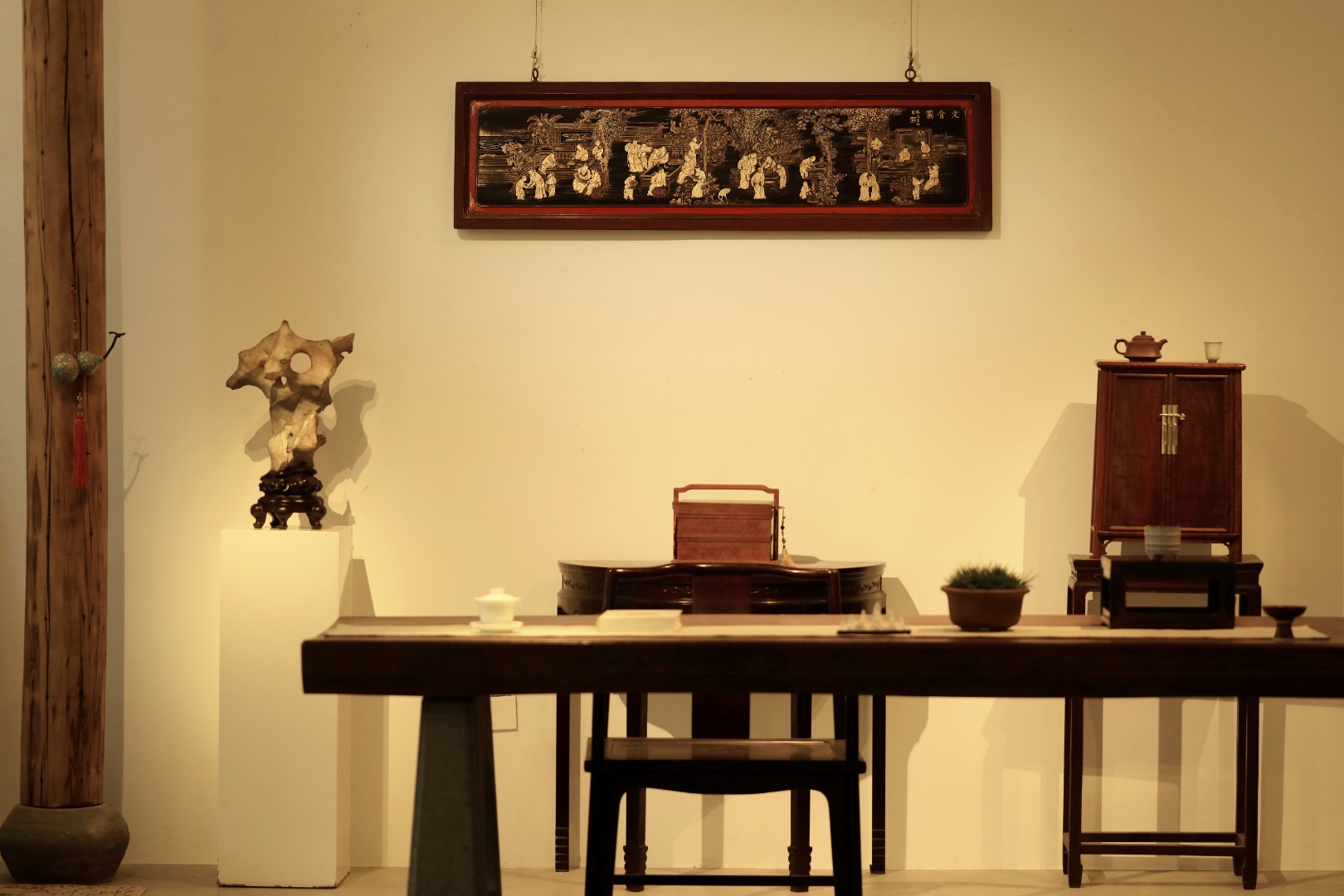 老楠木x漆画【文会图】挂屏
