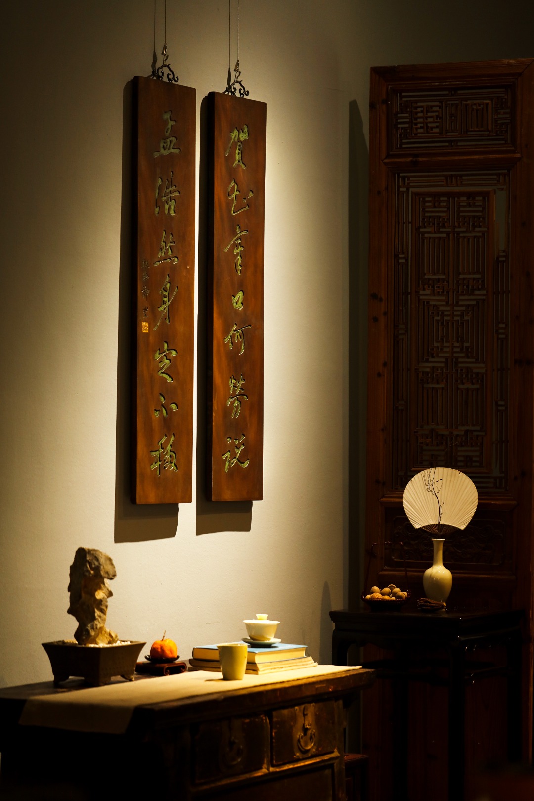 雅室清居｜楠木对联
