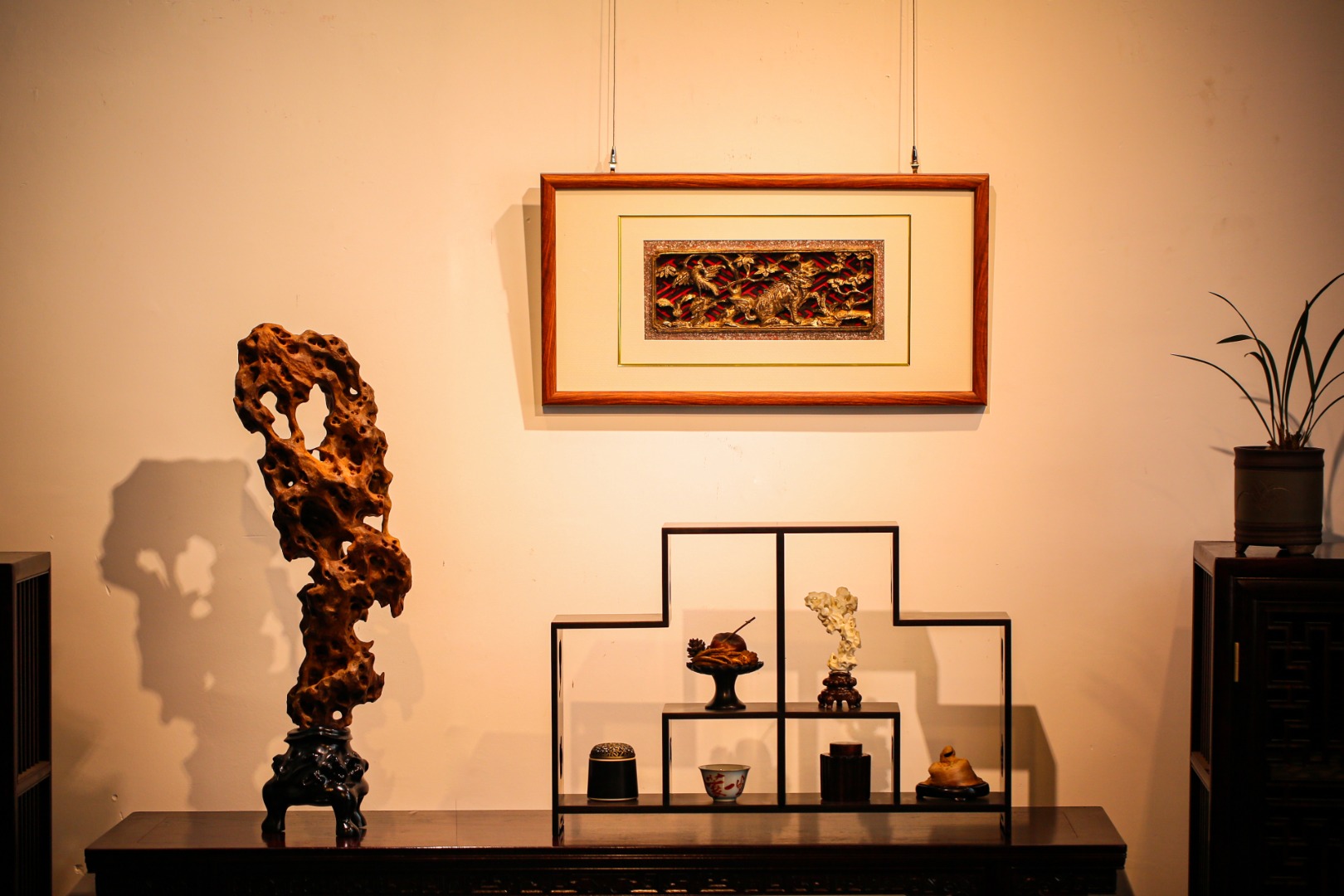 清代鎏金花板【麒麟】挂画

