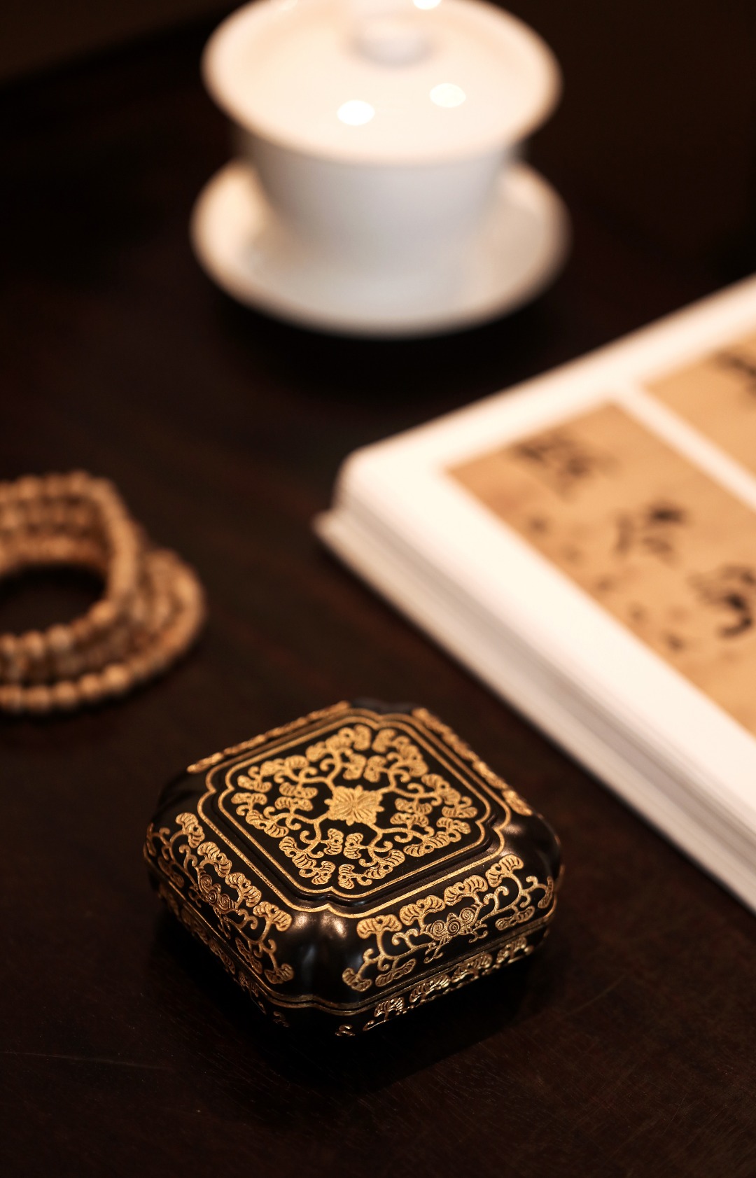 紫光檀x描金【缠枝纹】香盒
