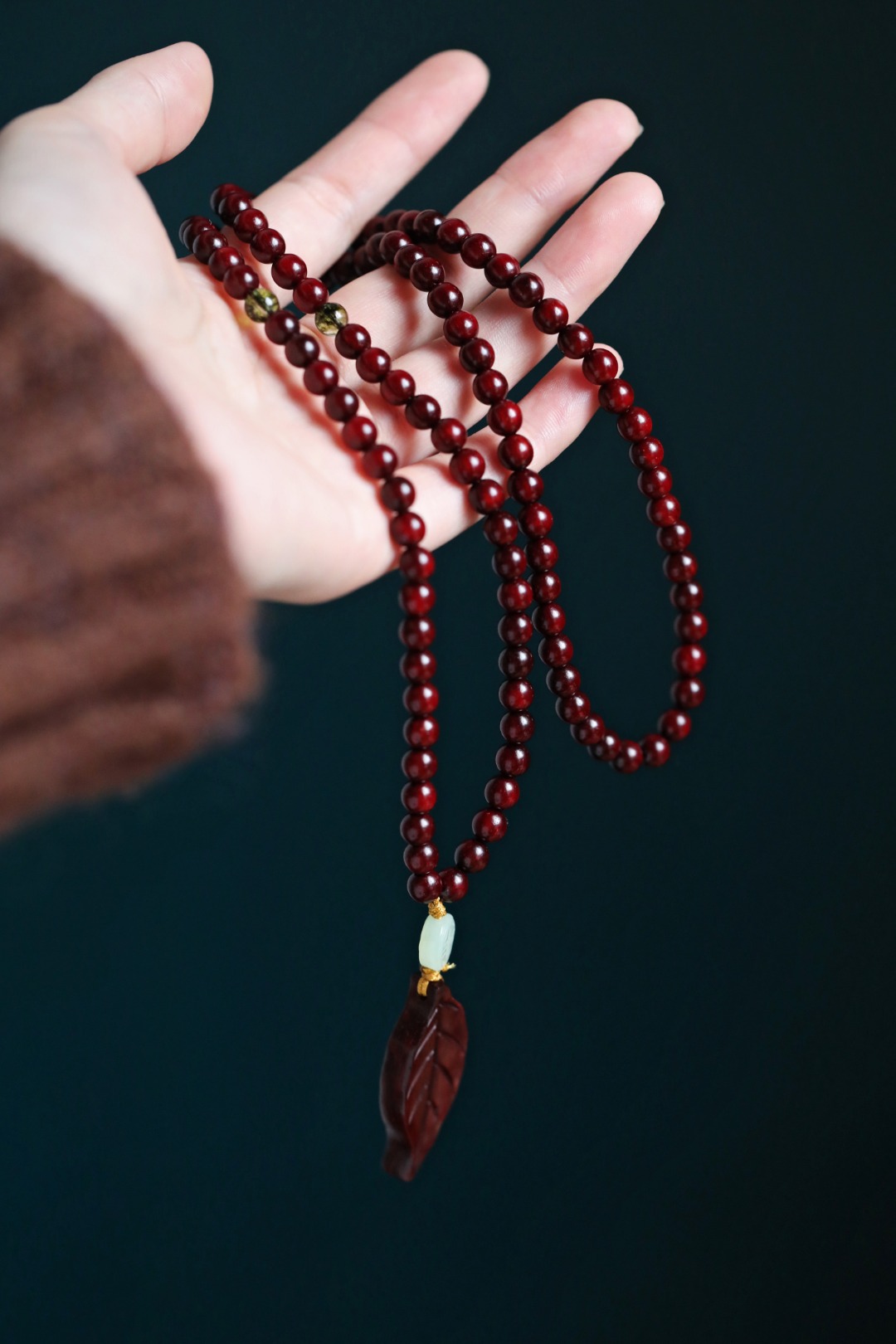 紫檀6mm佛珠手串【树叶款】

