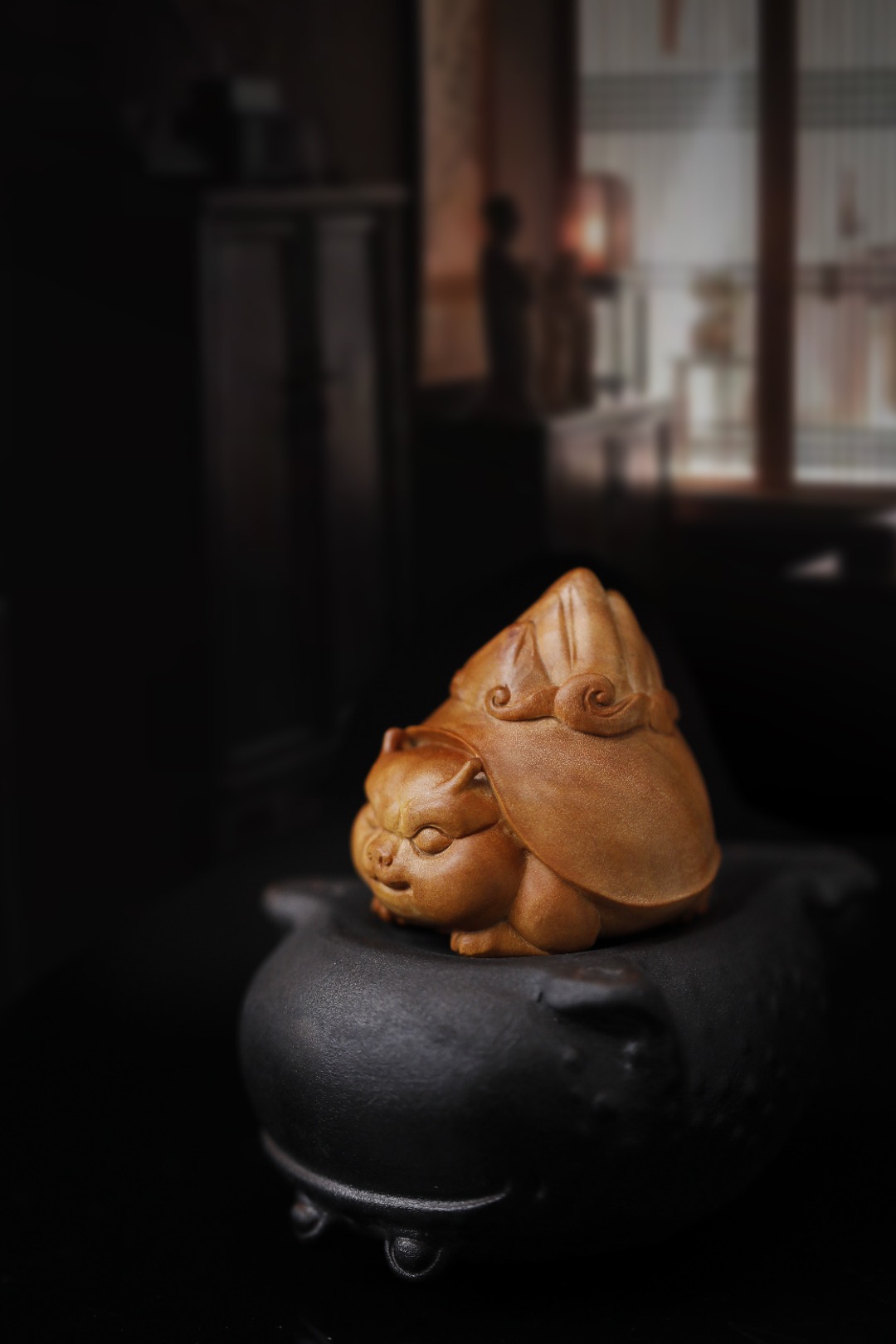 老山檀香 | 赑屃 

