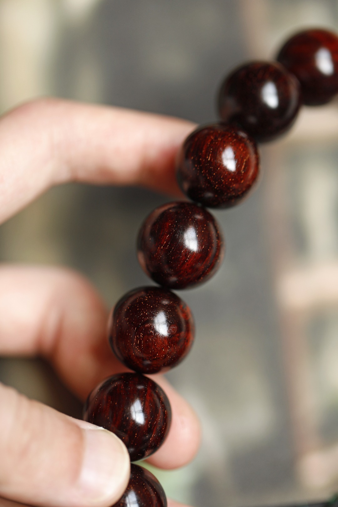 3581 小叶紫檀 高油密 金星持珠 约107g 