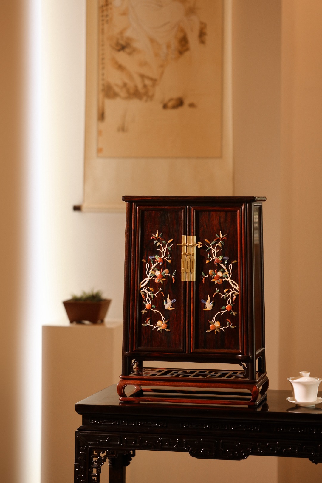 【寿上加喜】双层圆角柜


