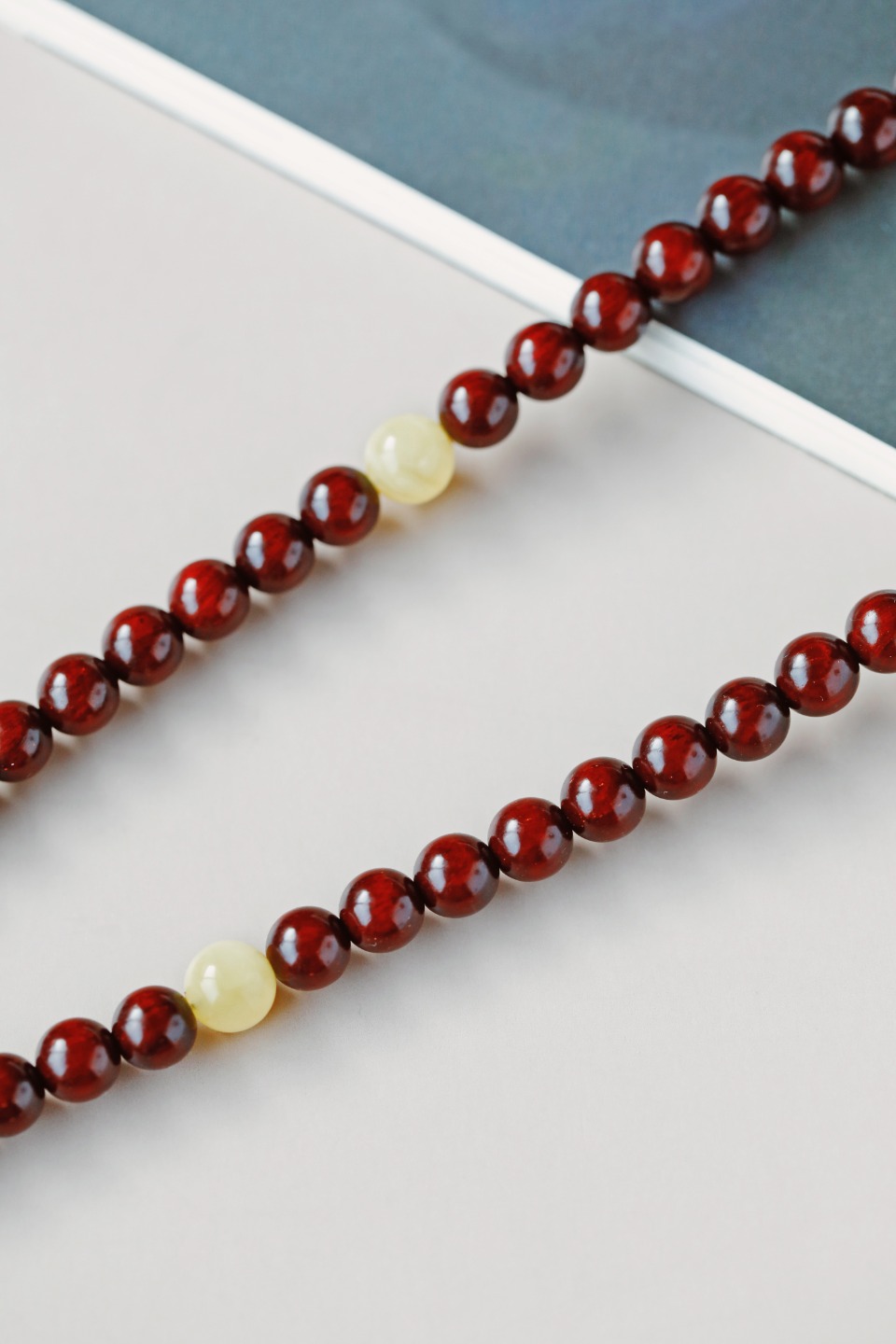 紫檀原创珠艺【慕青】7mm108颗手链
