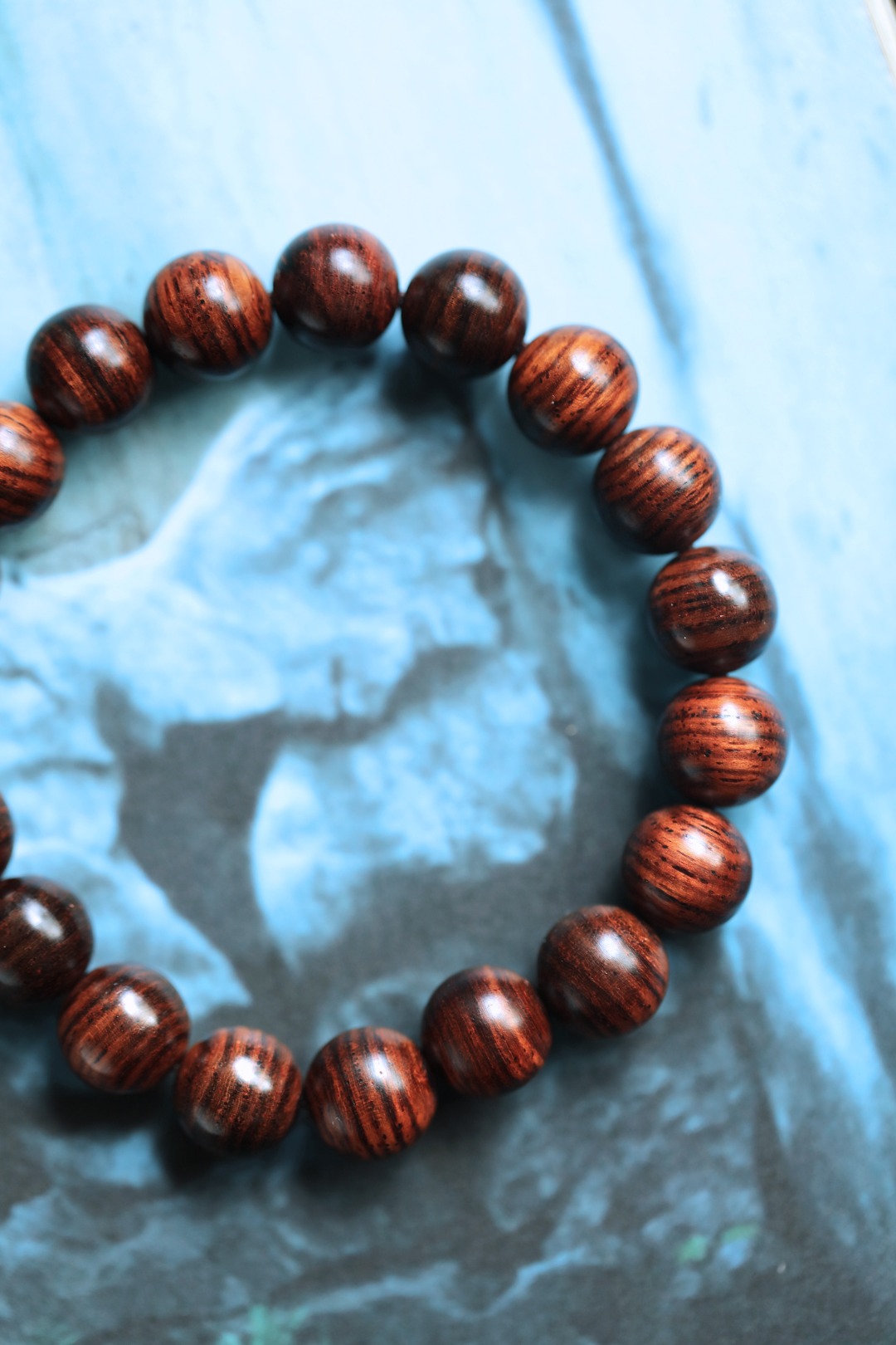 6370 海黄 紫油梨 虎皮纹1.0 手串 料质细腻 重约10g  