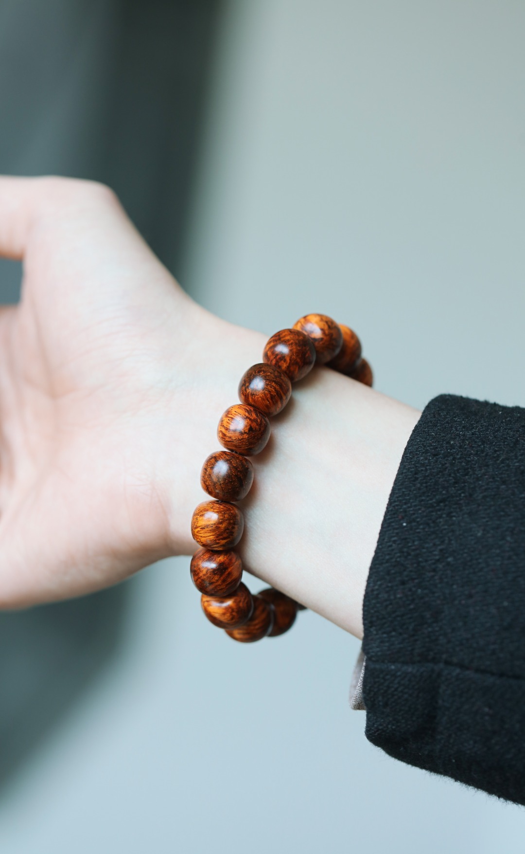 6367 黄花梨 黄金底 水波纹 12x13mm 手串 重约19.6g 