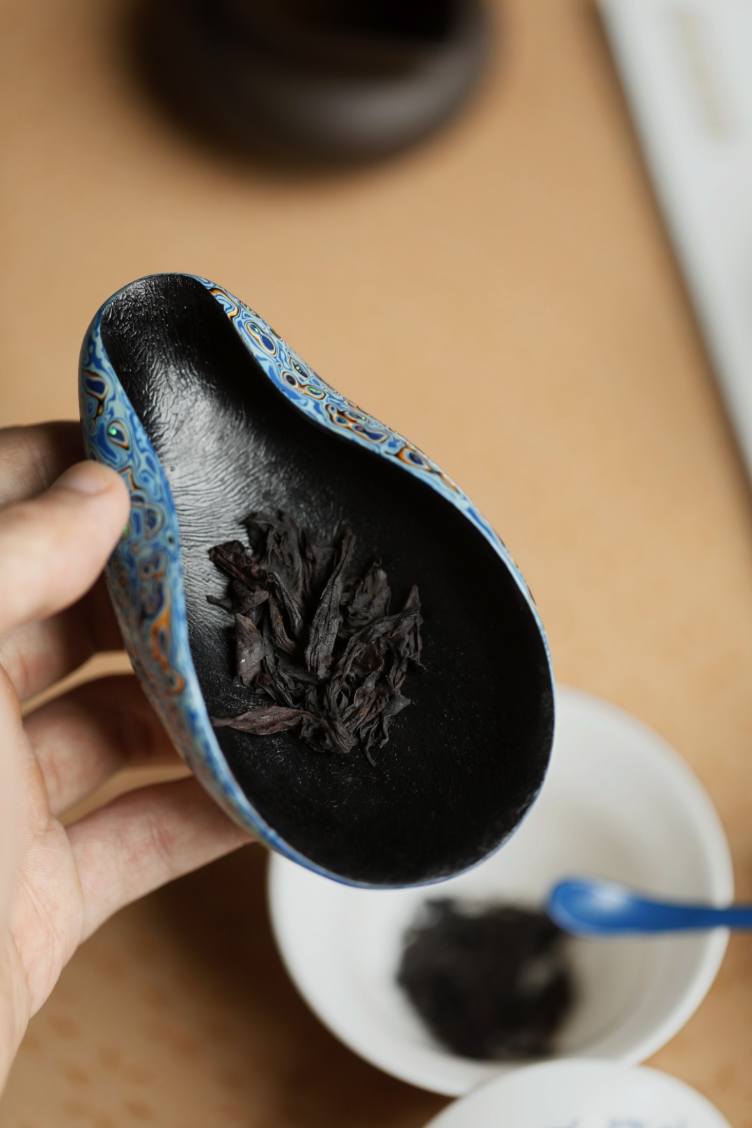 大漆【青金蓝】茶则 茶则：11.4*6.4*3.5cm

茶勺：18cm 

