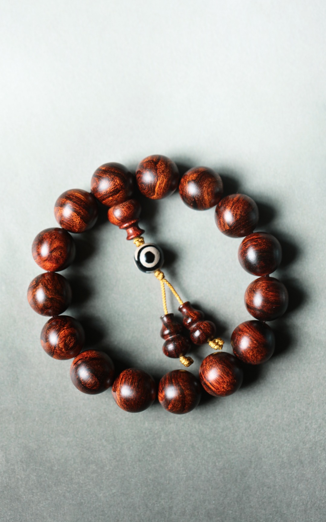 6299 海黄山水纹 糠梨老料1.5手串 纹理细腻丰富 重22.6g  