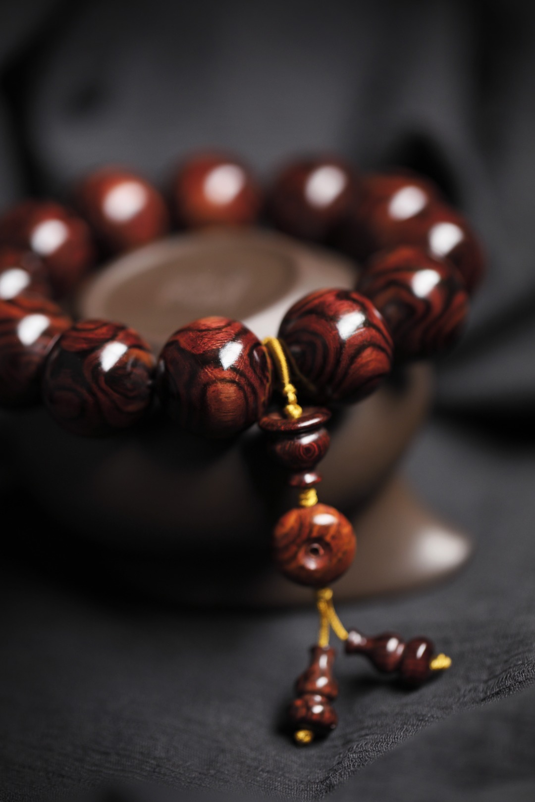 【LS0601032030306HH】海黄 对眼2.0 纹理清晰 降香味浓 约39.9g