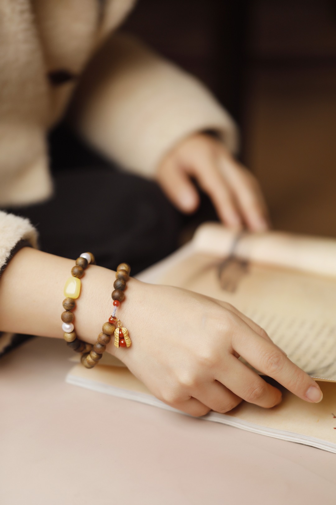 绿棋楠【妍蓉】手链 8mm 38颗

