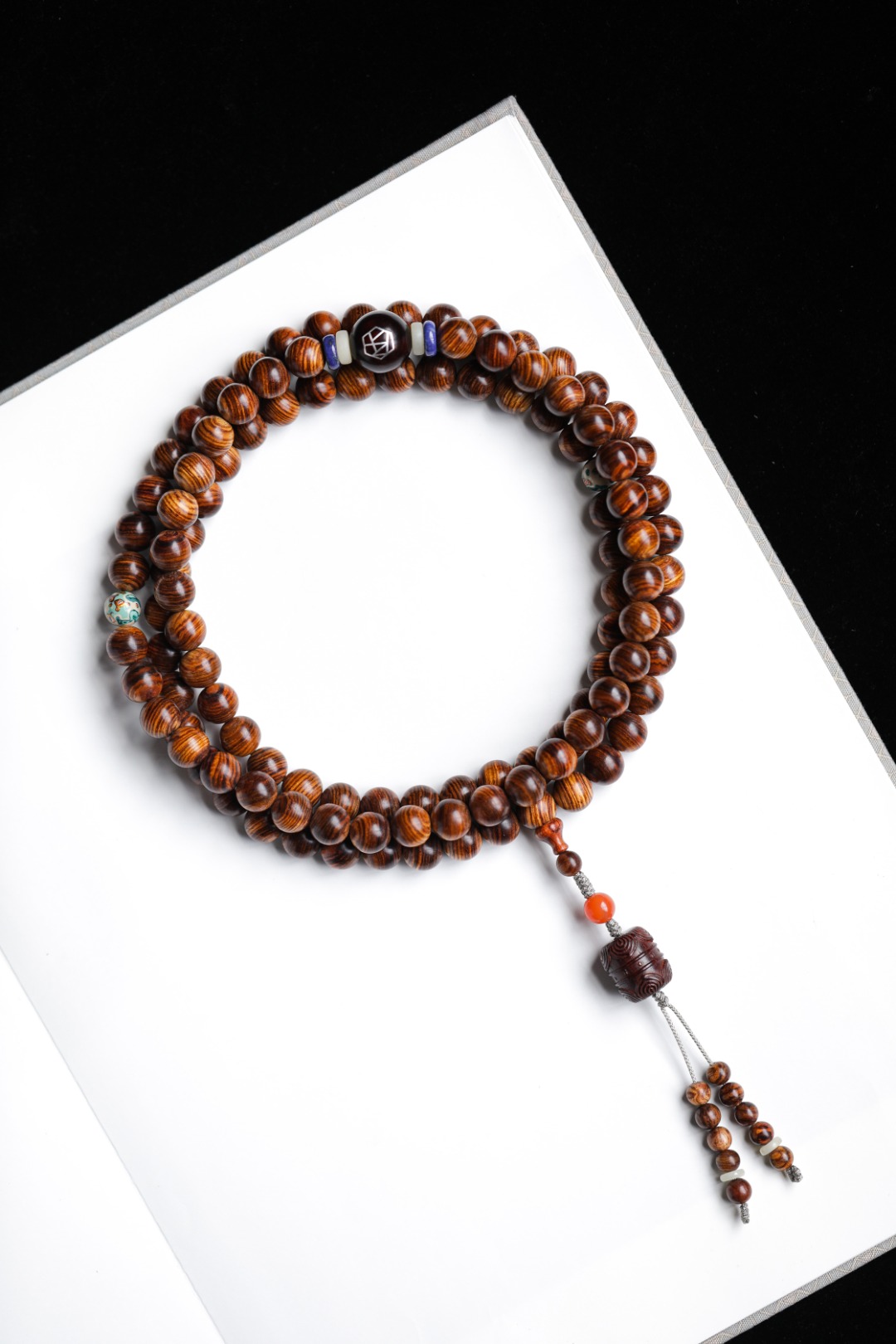 【5988】海黄满虎皮纹1.0x108颗老料念珠手串 重64.3g