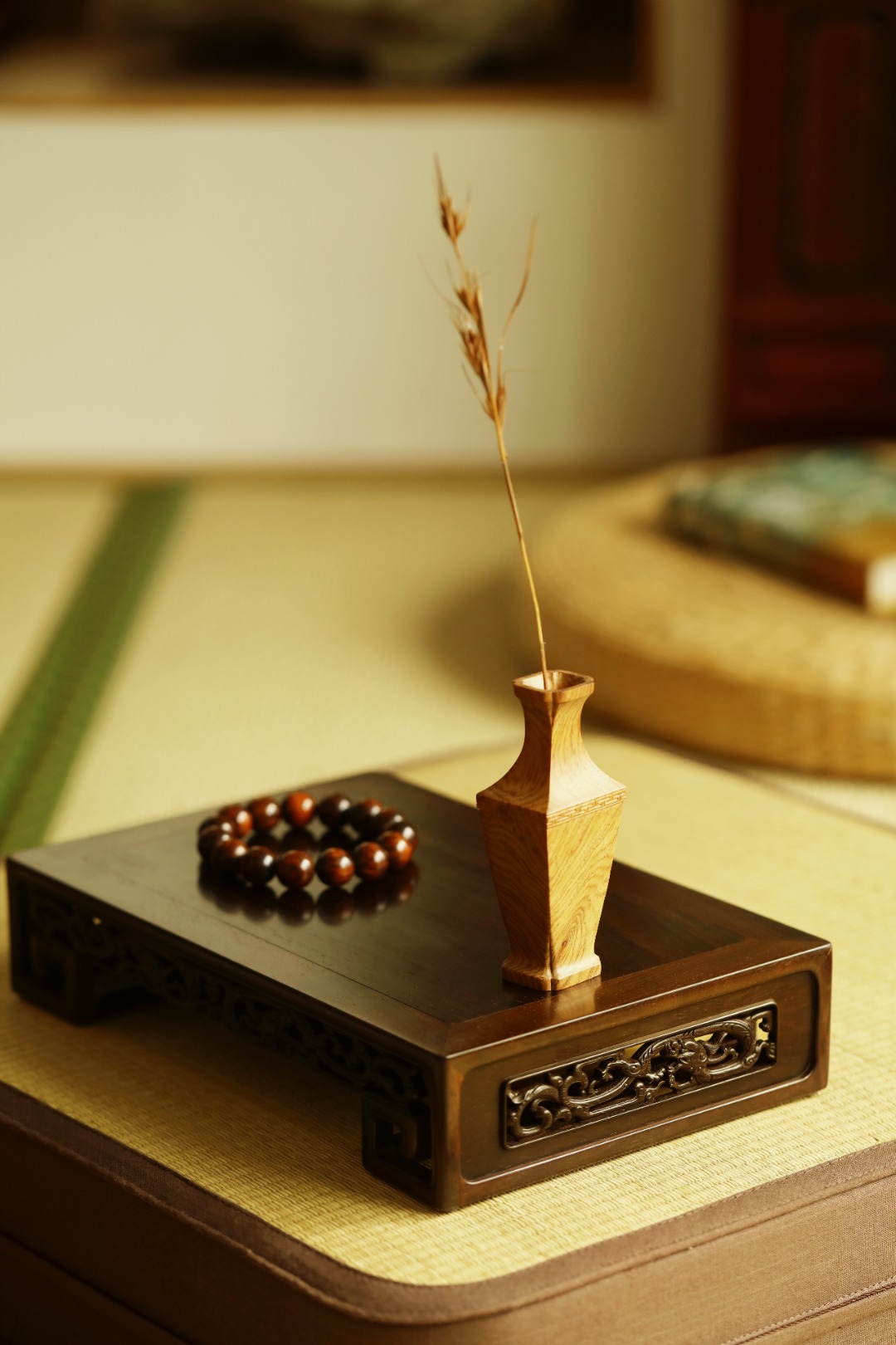 酸枝【螭龙纹】器座 28*18.5*5.8cm 重485g
