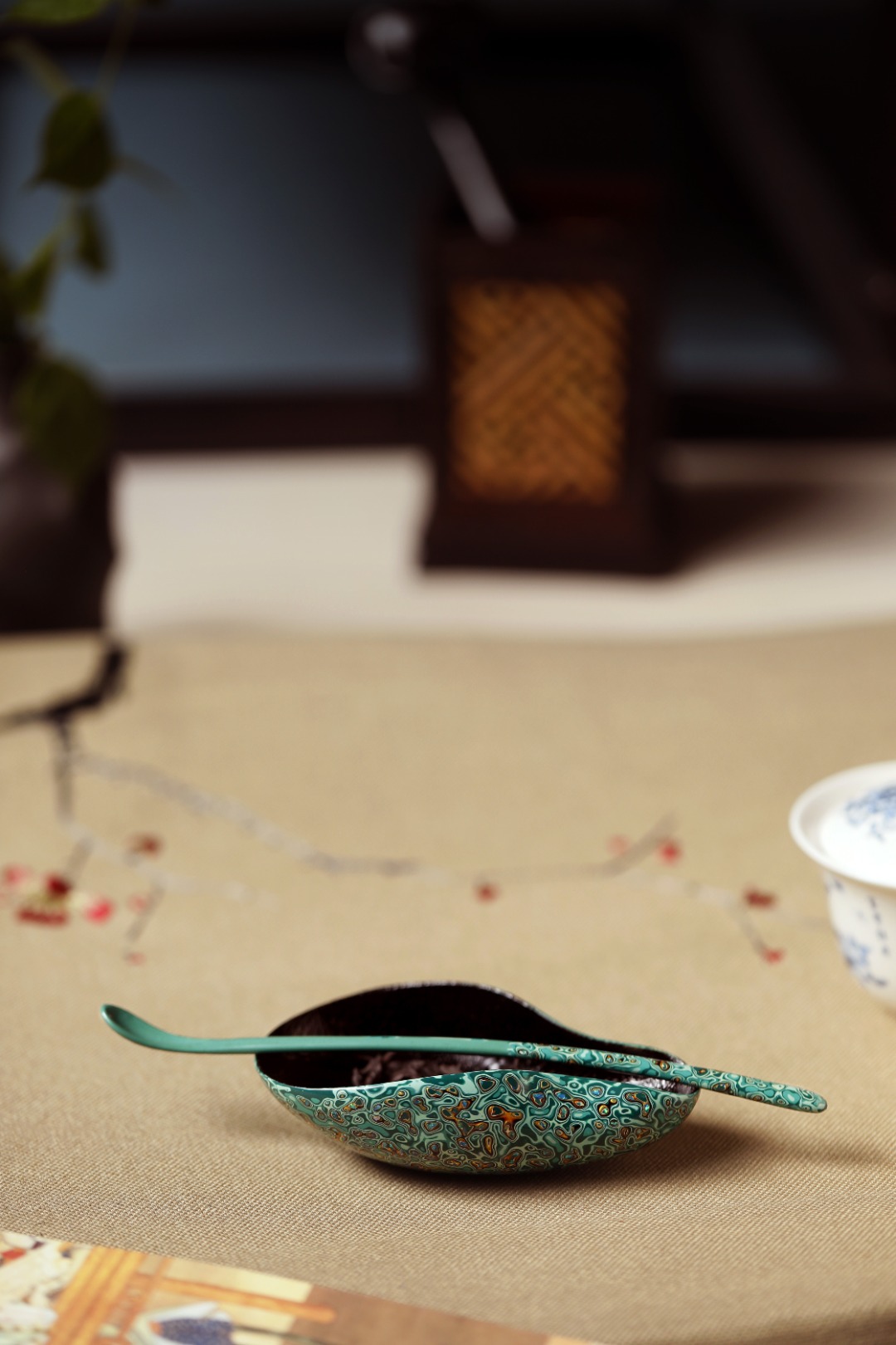 大漆【竹叶绿】茶则 茶则：11.4*6.4*3.5cm

茶勺：18cm 