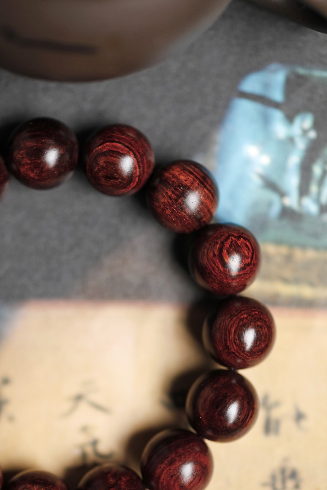 6067海黄沉水级紫油梨1.5老料手串 纹理丰富多样 重约33g 