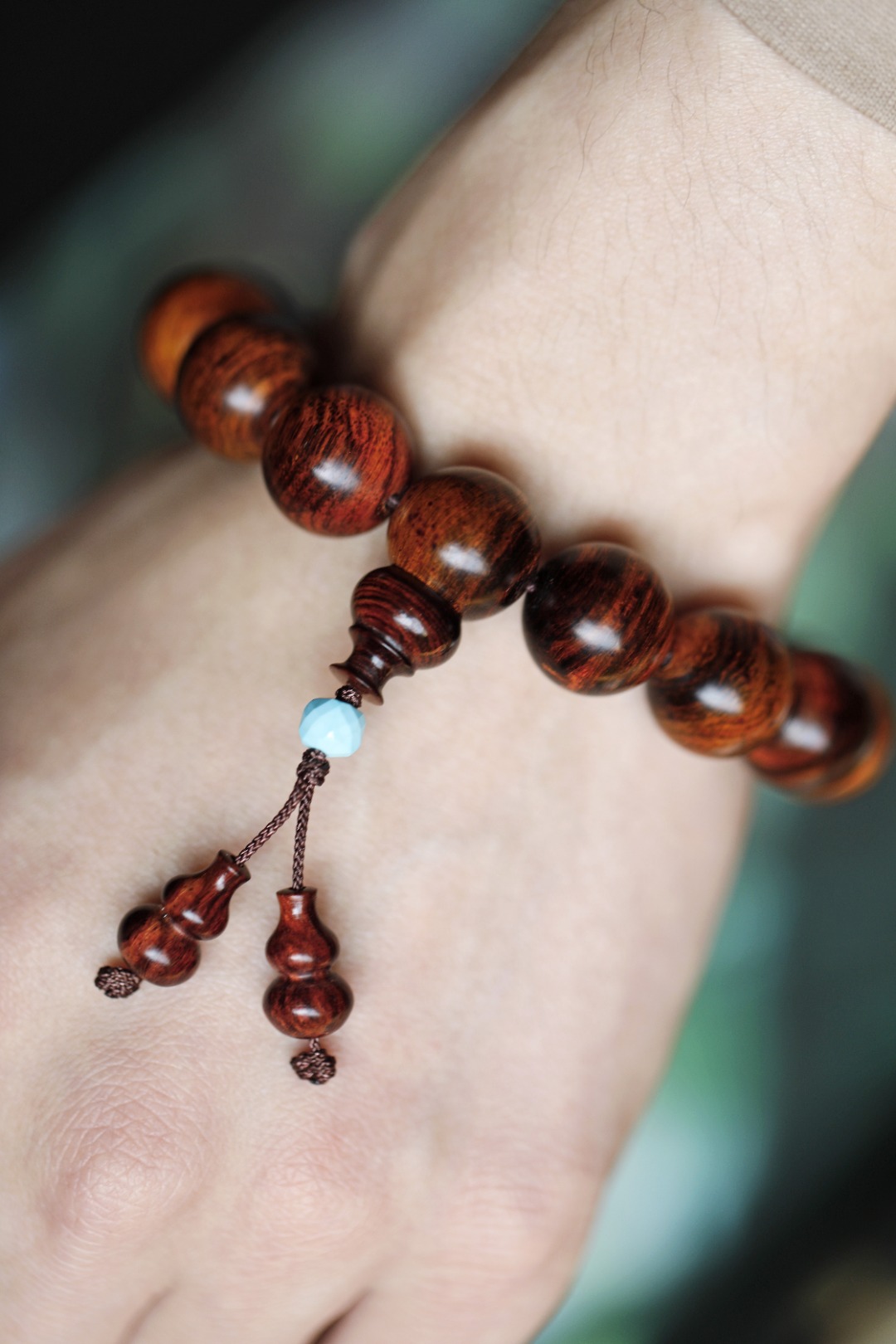 6327 海黄 山水水墨纹 1.5 约27.4g
