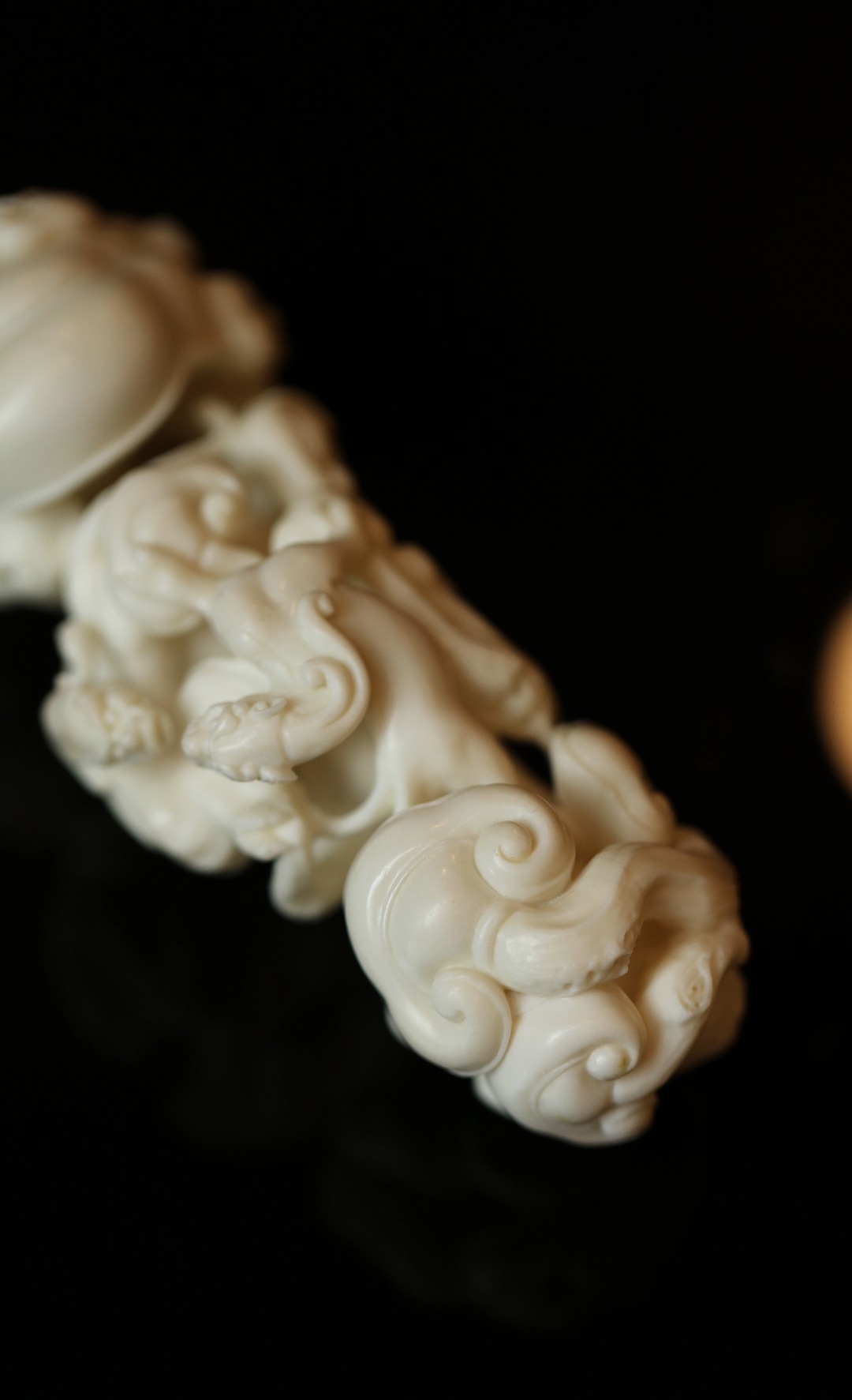 鹿角 | 双螭龙灵芝如意 12.1*4.2*4.4cm  重140g
14.8*5.2*2.6cm  重160g
