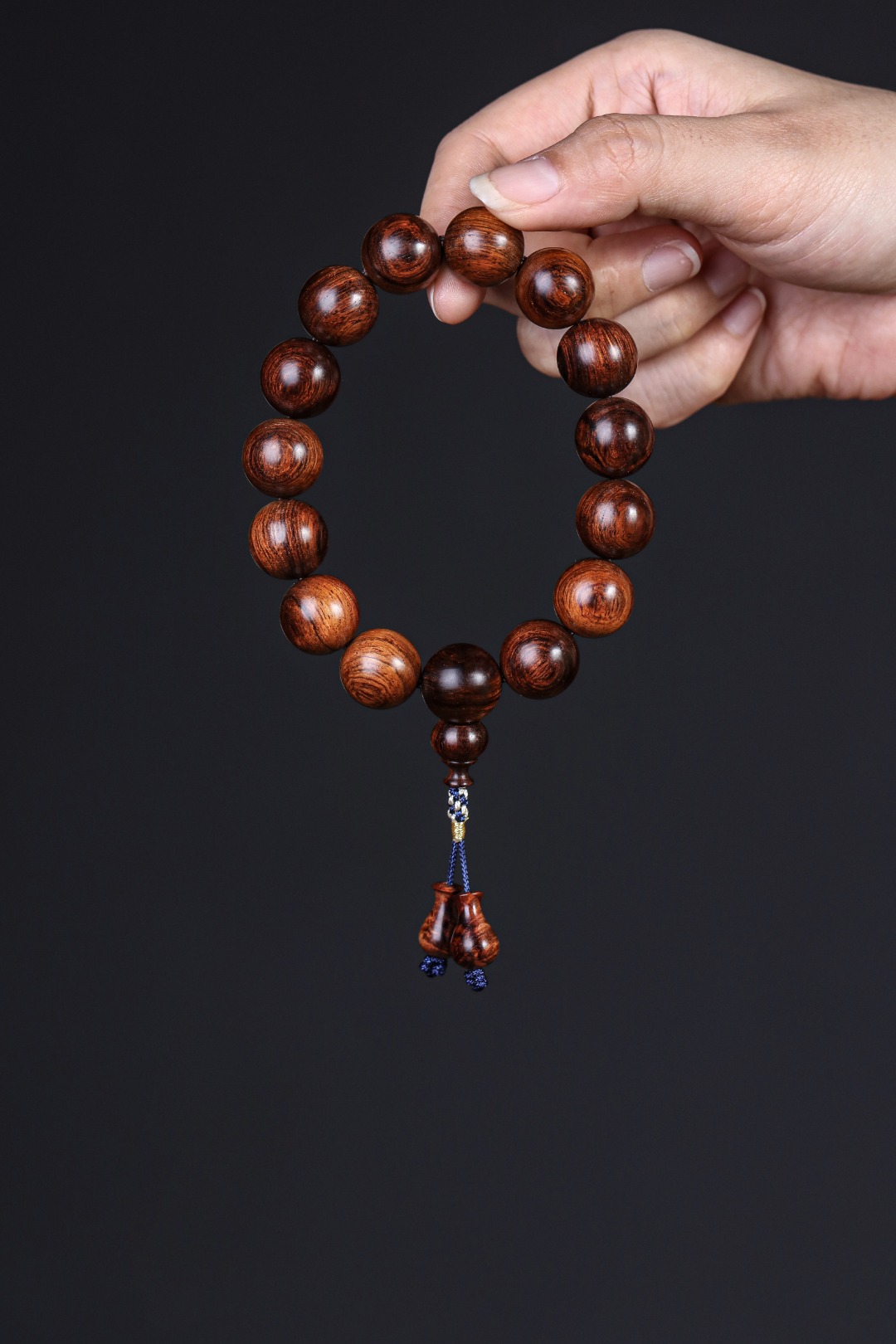 【5886】黄花梨1.5油梨老料手串 降香味浓郁 800元  重约29.5g  