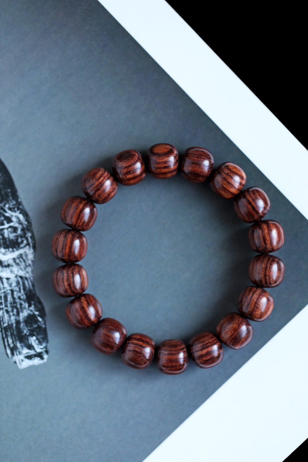 【5977】海黄油梨 顺纹 10x11mm 约16.4g