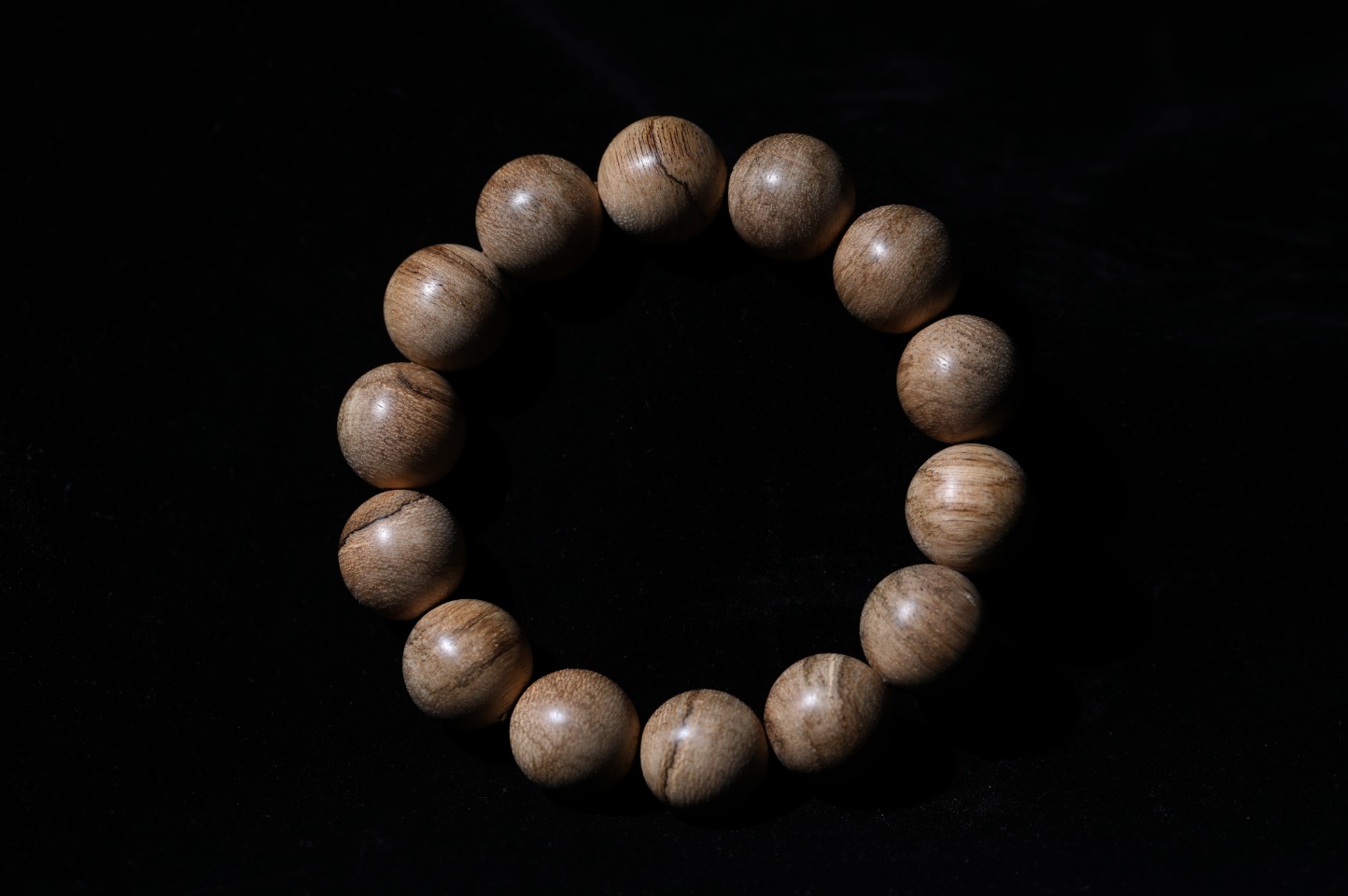 加里曼丹 CX0105 16mm14颗 16.7g
