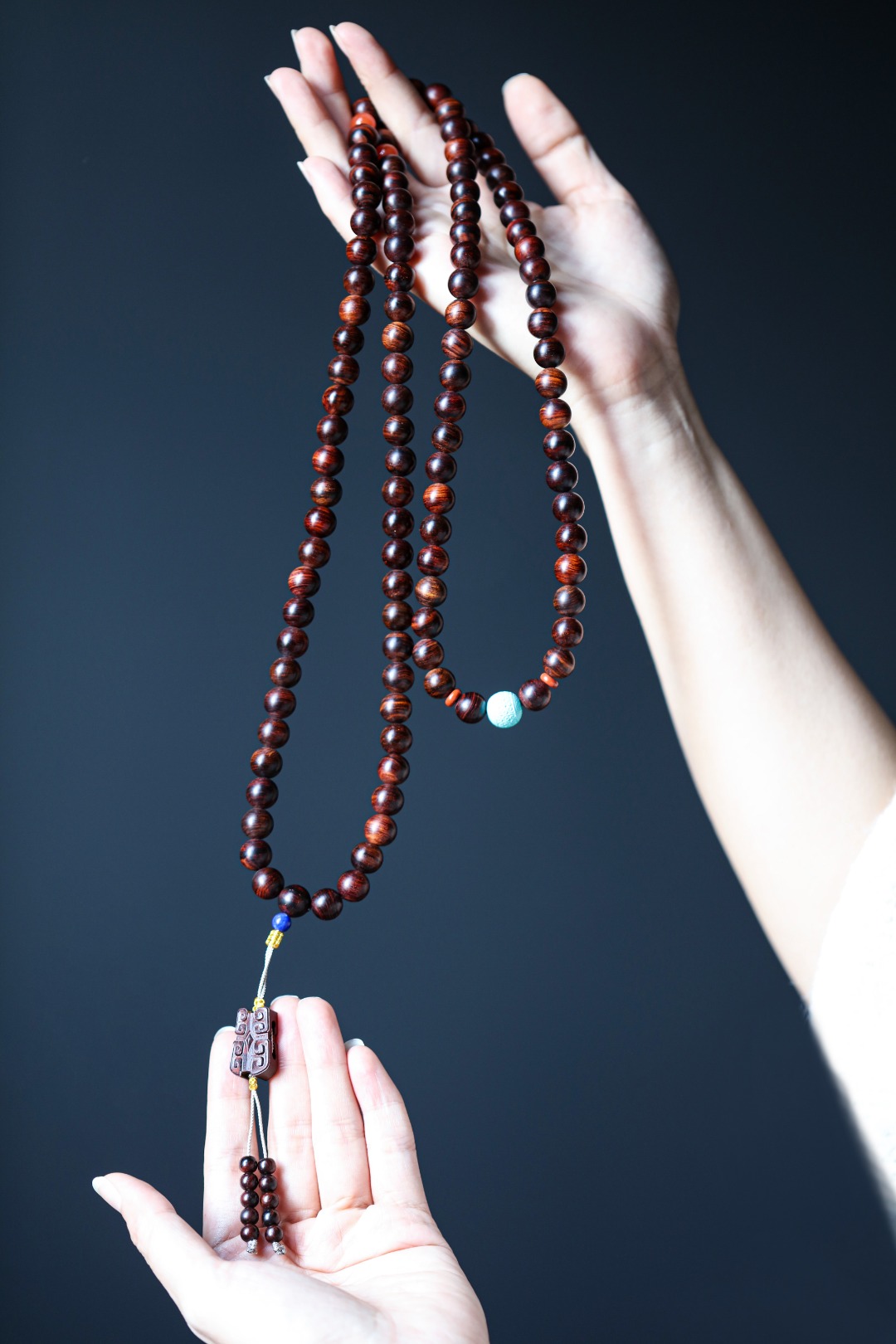 【5945】海黄紫底老料虎皮纹1.0x108手串 重约65.5g 