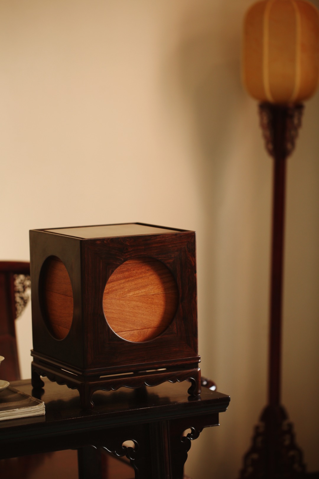 紫光檀-缅花【纤月】茶盒 26*26*33cm 重10.55斤
