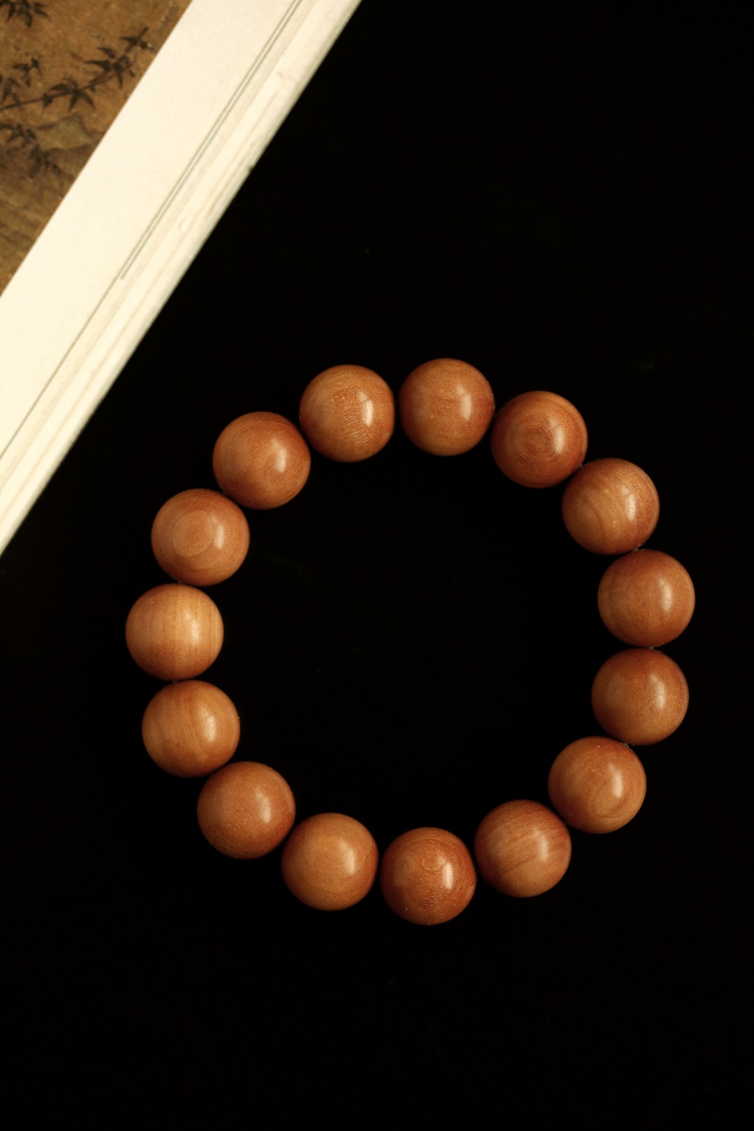 沉水级 老山檀 | 15mm15颗  28.3g

