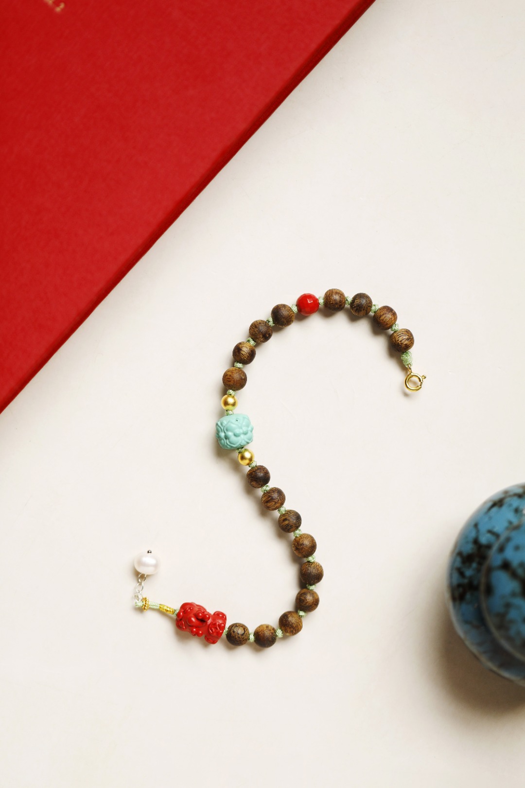 绿棋楠【辞歆】手链 6mm 17颗
