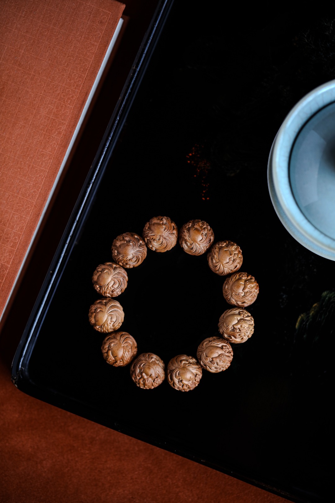 老山檀香【狐狸】20mm12颗手串重约42.5g     
