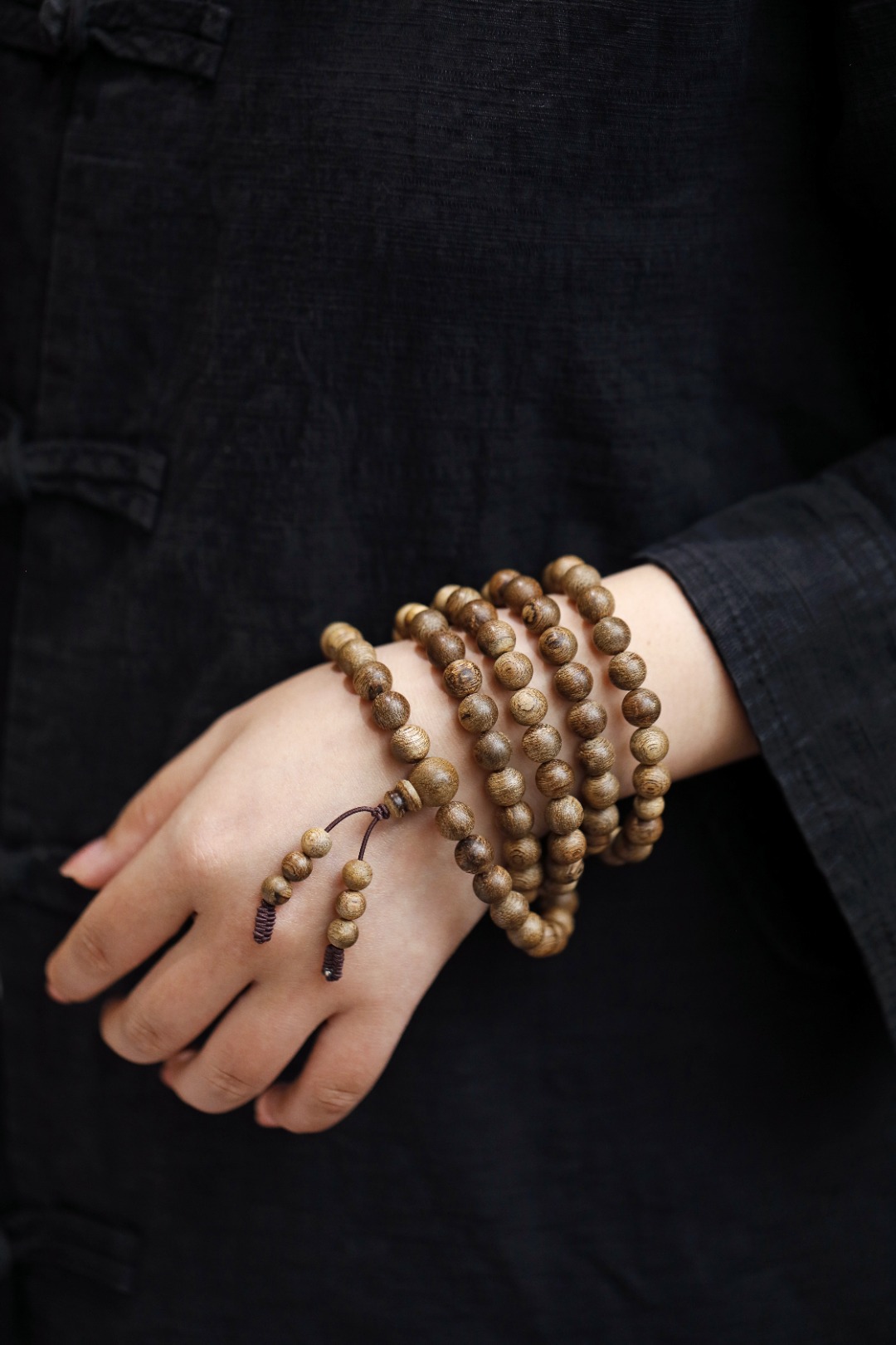 【ZJ081209009CX】文莱8mm 九分沉 约28.1g
