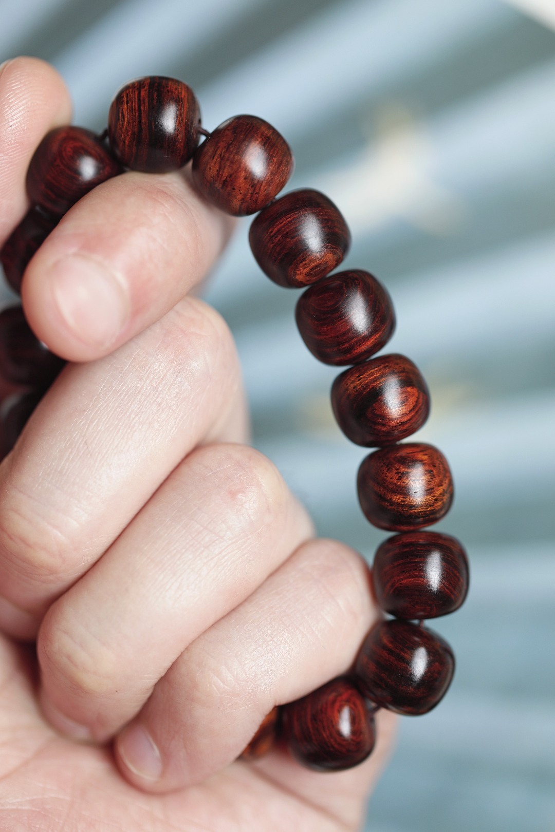 6342海黄12x13mm  沉水级 紫油梨老料 墨线清晰 油性好  重约21g 