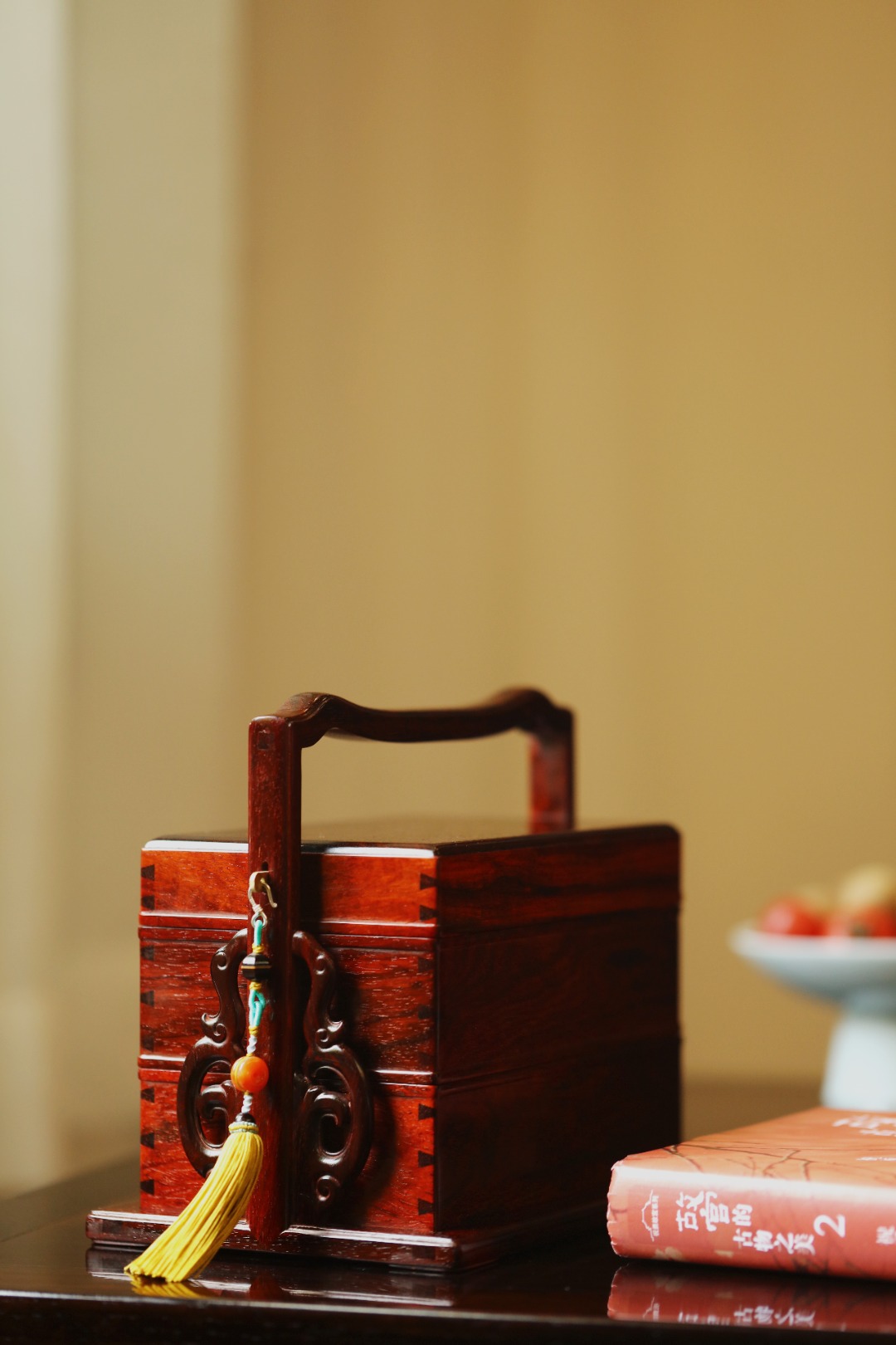 小叶紫檀 | 提盒 19*12.5*16.5cm  重890g
