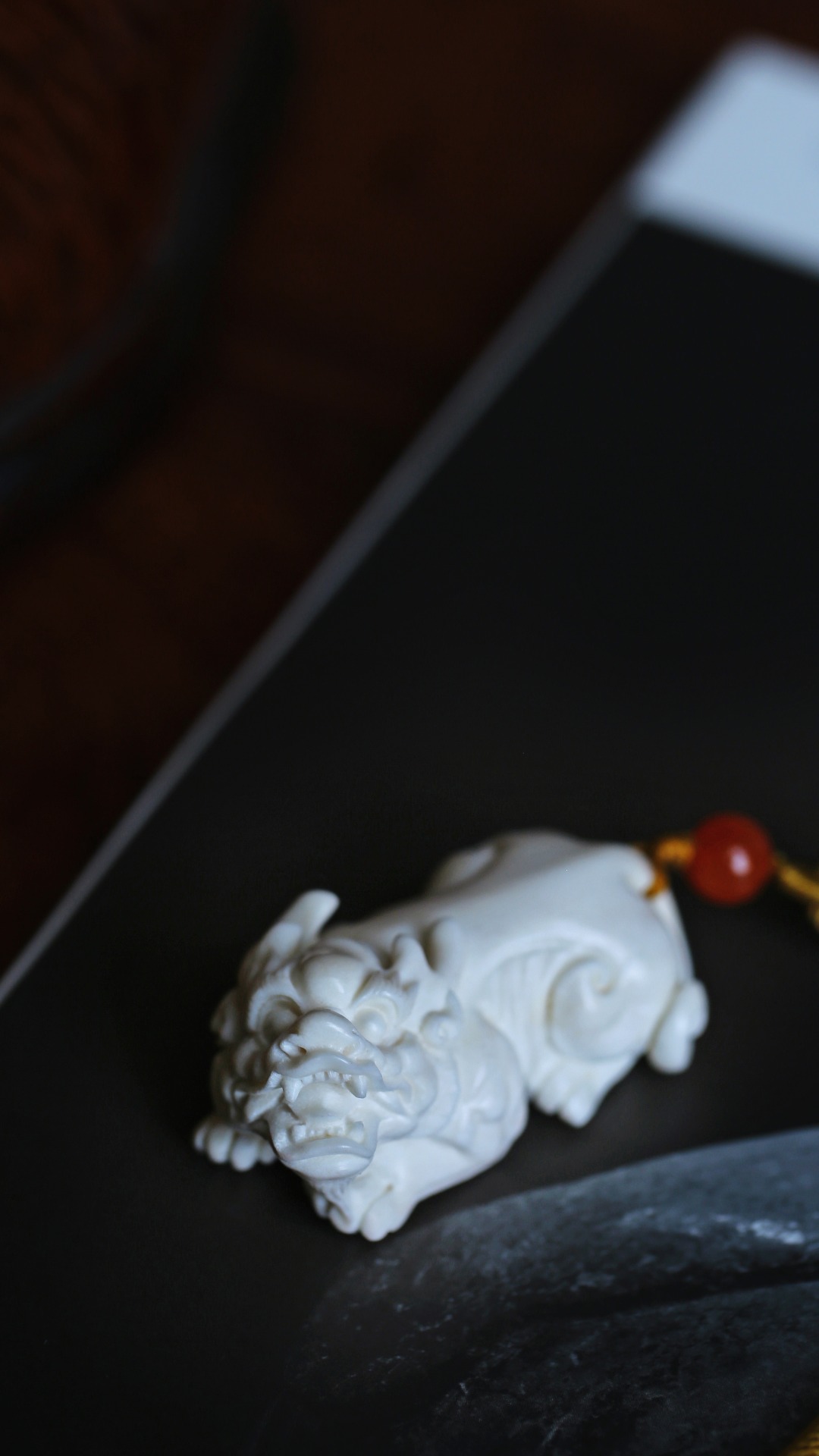 鹿角【龙头貔貅】手把件 5*2.7*2.5cm 重27.2g
