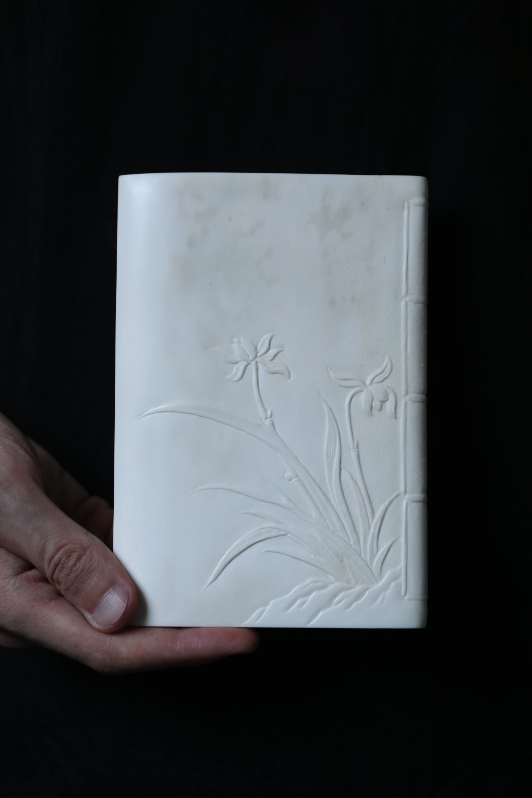 鹿角【兰.古籍】15.9*11*1.4cm  重207.4g
