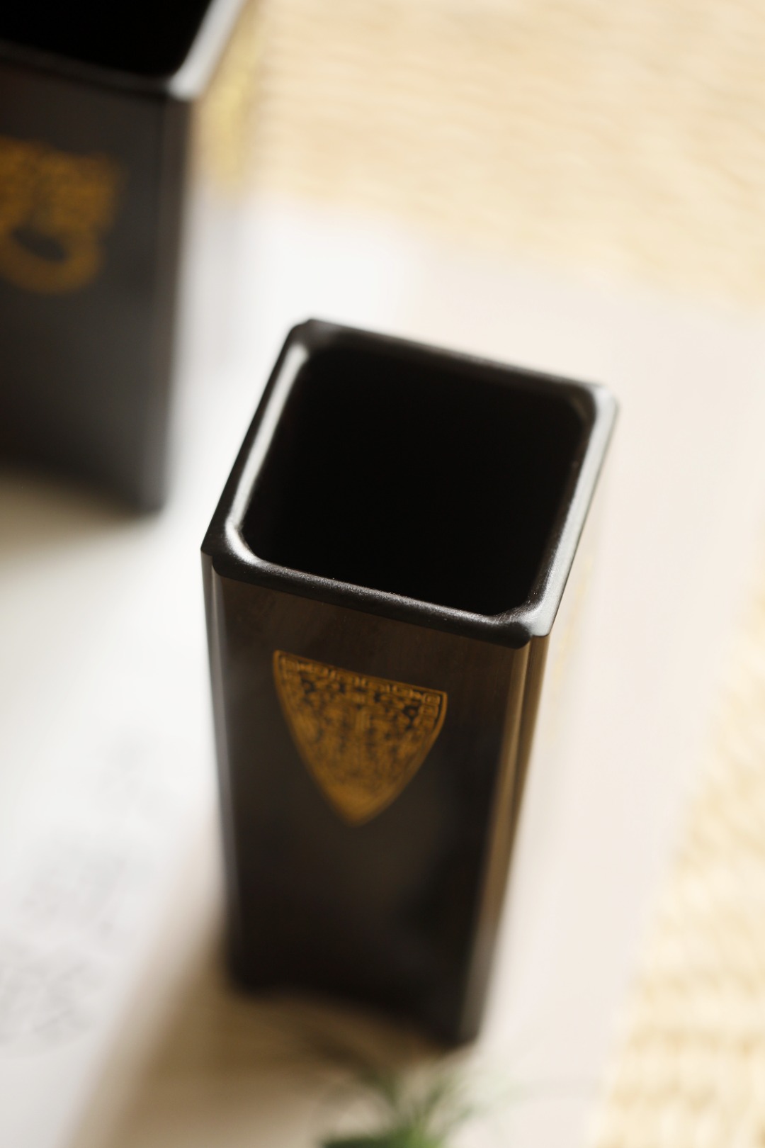 紫光檀 | 金漆 四方置物罐 5.3*5.3*12cm  重205g
