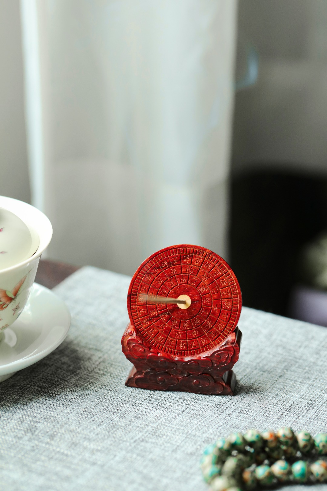 小叶紫檀【日晷】香插 5.6*2*6.8cm 重36g
