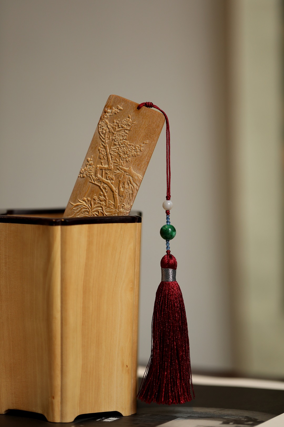 老山檀香【四君子】书签 18.8*3.8*0.4cm
